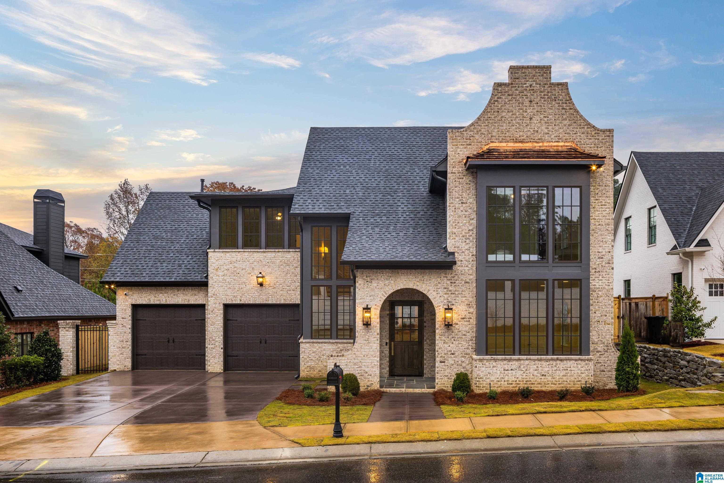 Vestavia Hills, AL 35243,3312 SOUTHBEND CIRCLE