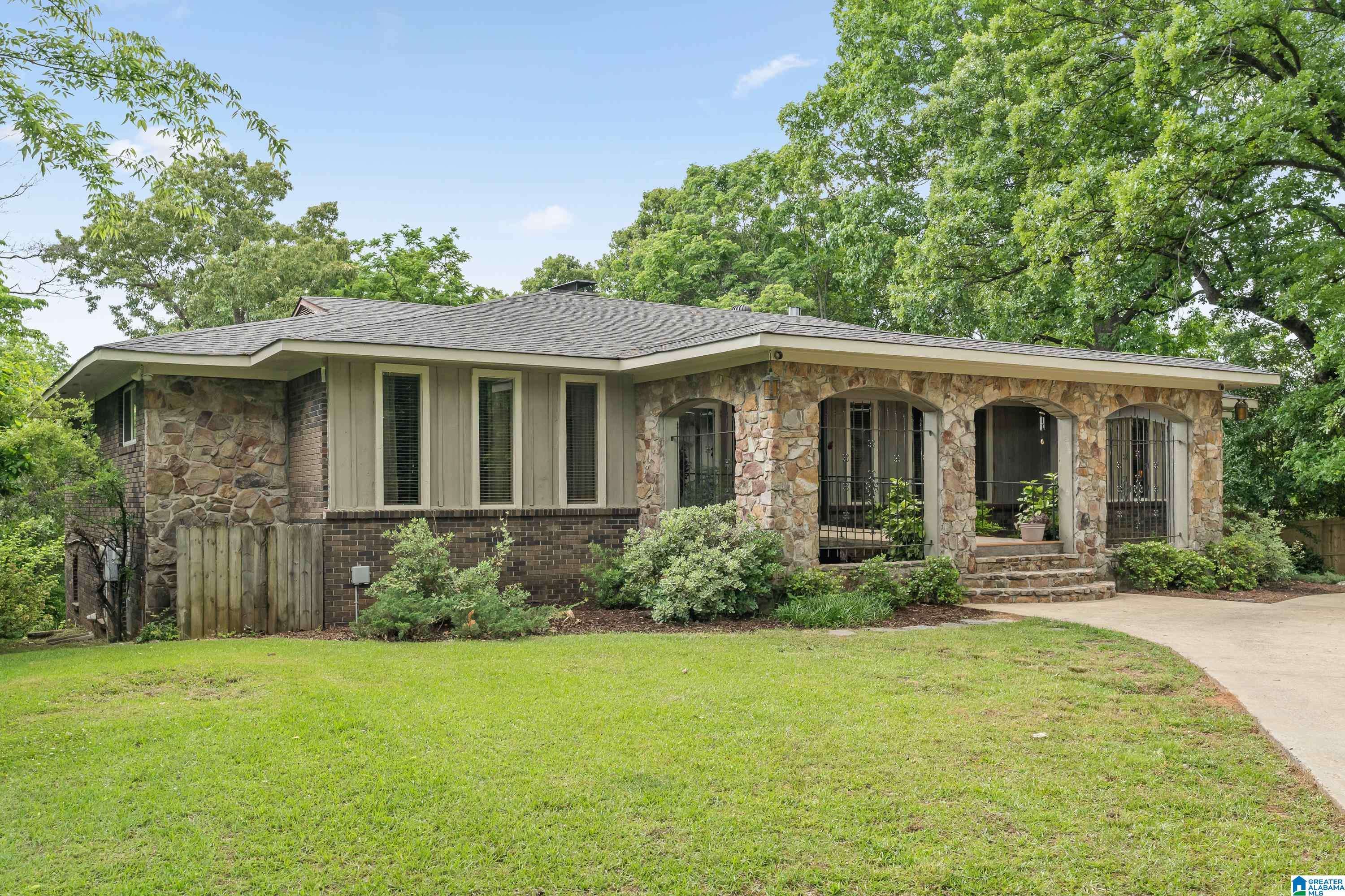 Pelham, AL 35124,4604 WOODDALE LANE