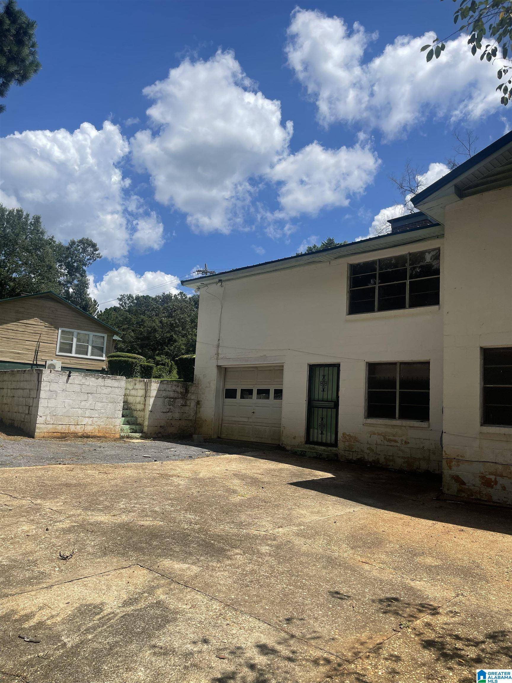Sylacauga, AL 35150,512 W COOSA STREET