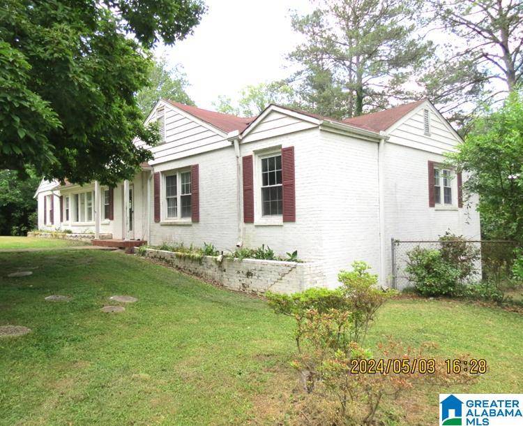Gadsden, AL 35901,147 FAIROAKS STREET