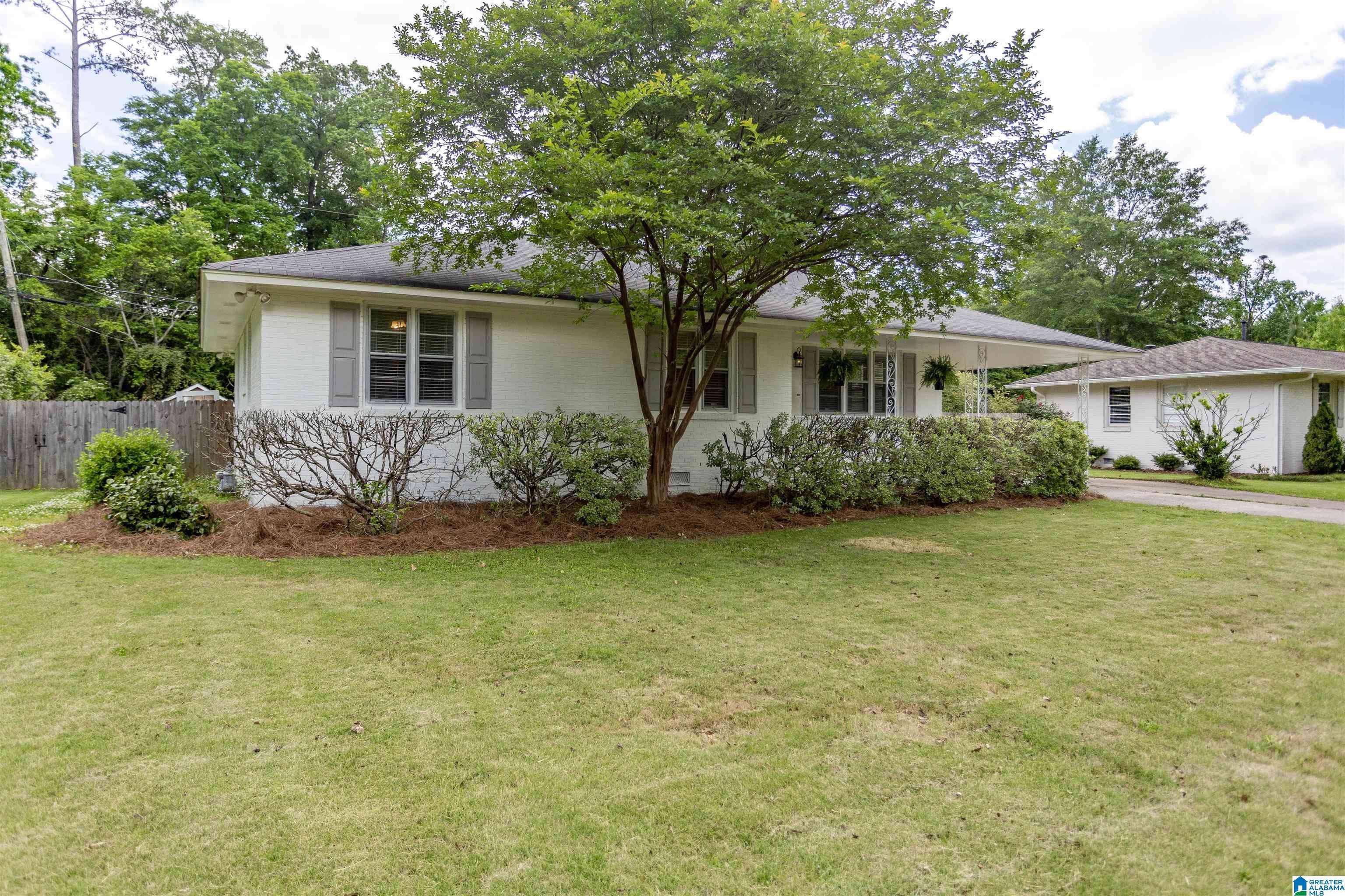 Vestavia Hills, AL 35243,4021 DOLLY RIDGE ROAD