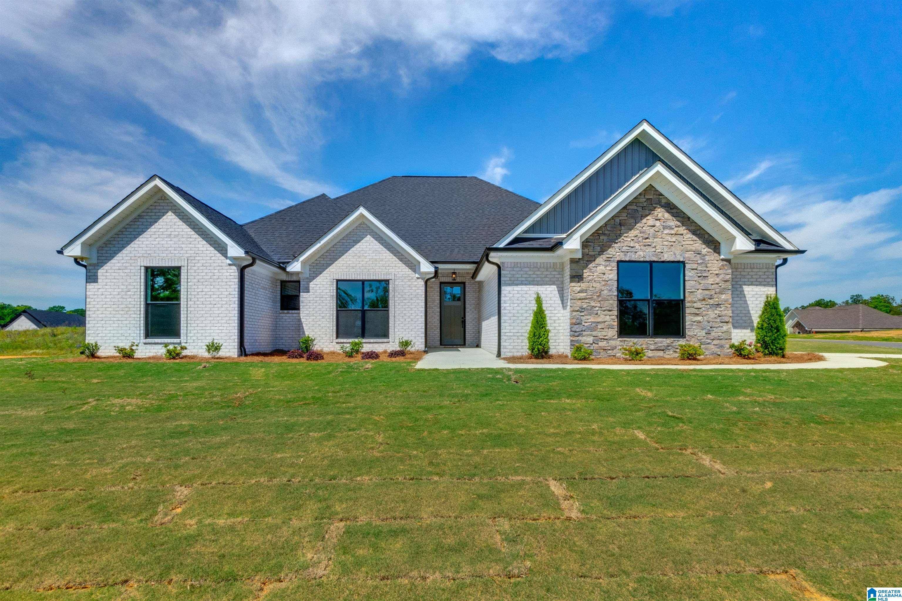 Clanton, AL 35045,80 CREST LOOP ROAD