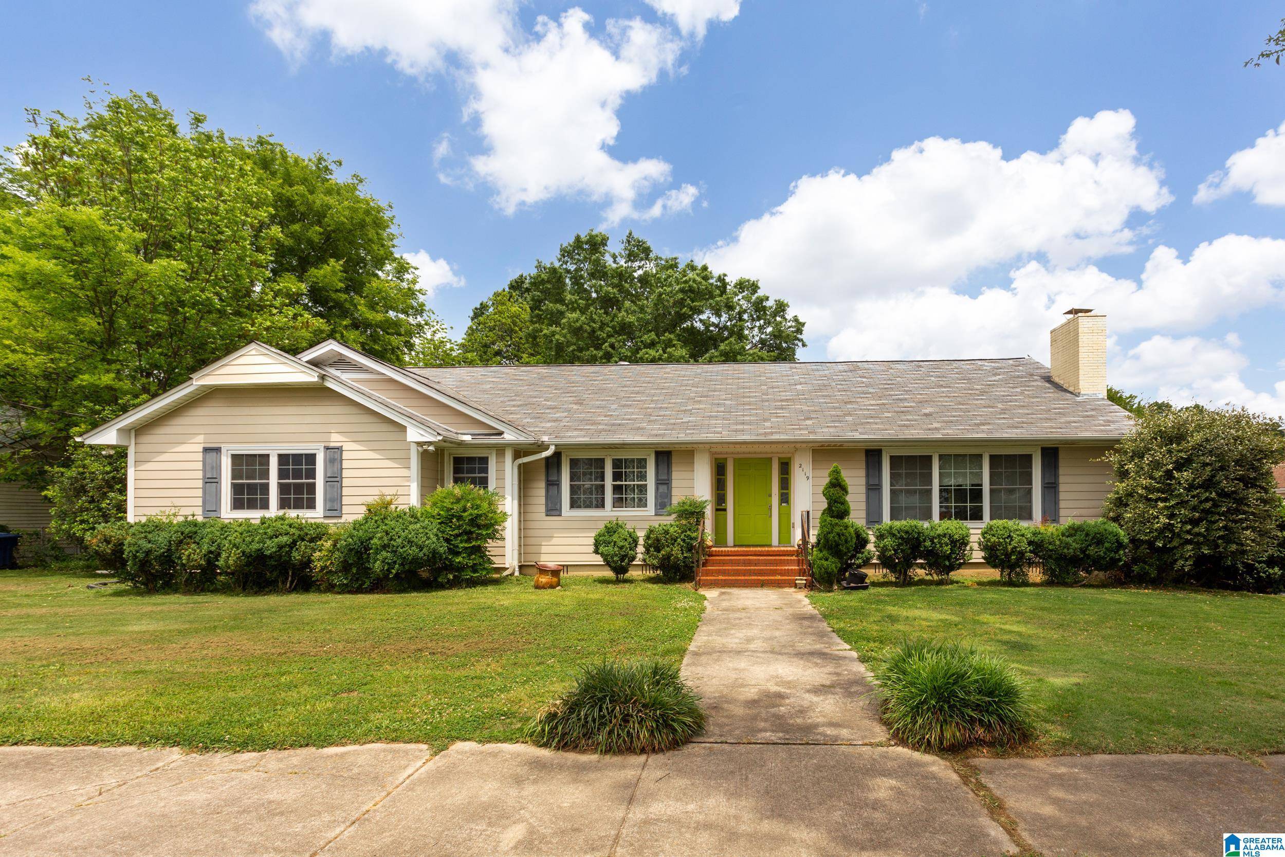 Pell City, AL 35125,2119 N 2ND AVENUE