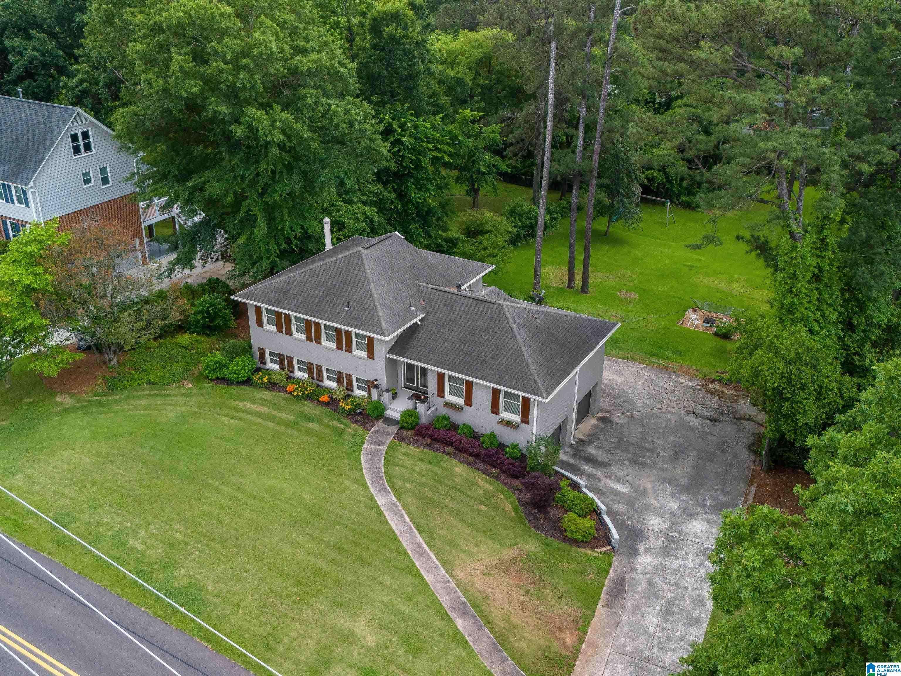 Vestavia Hills, AL 35216,3328 WISTERIA DRIVE