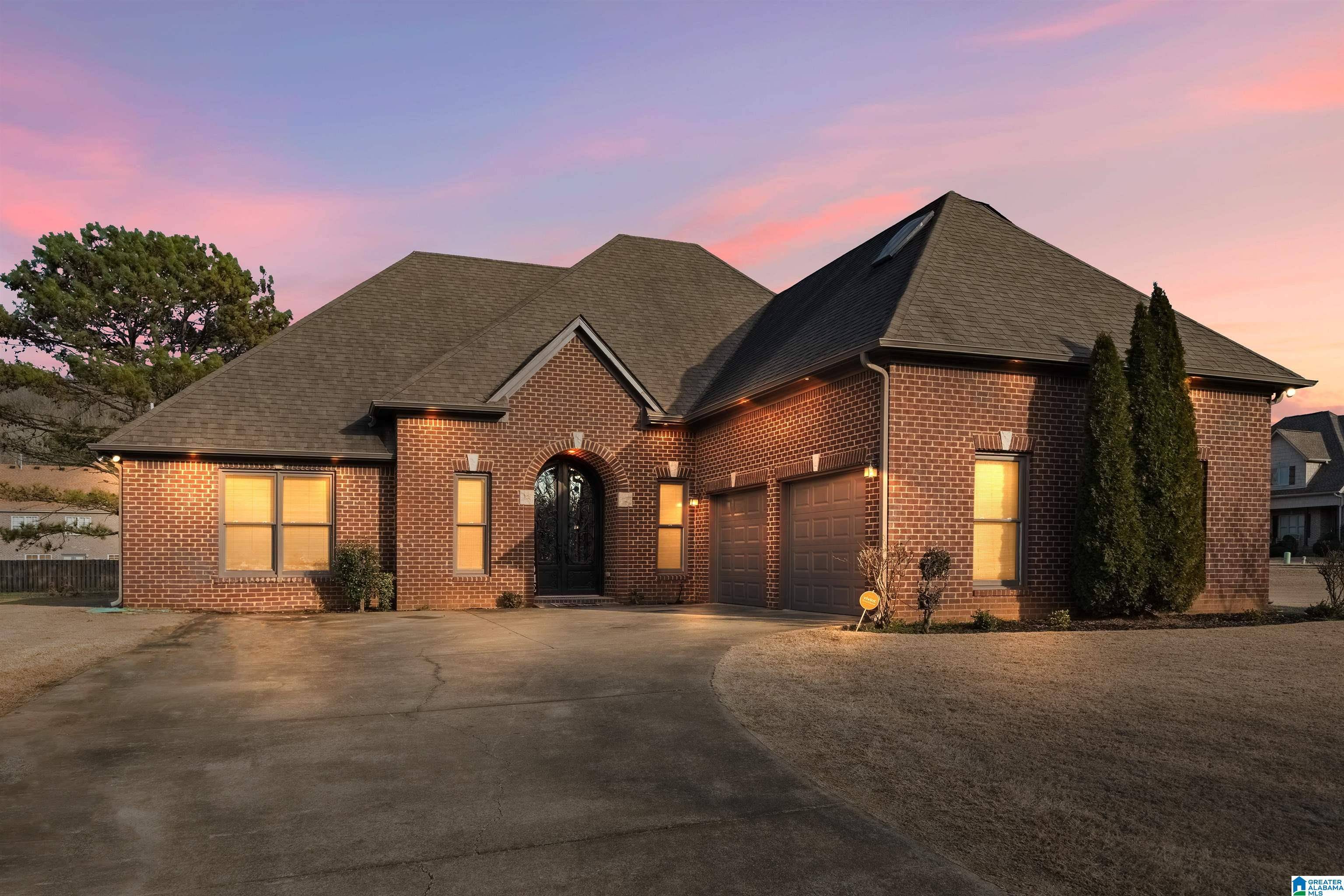 Pinson, AL 35126,8049 LIZMORE LANE