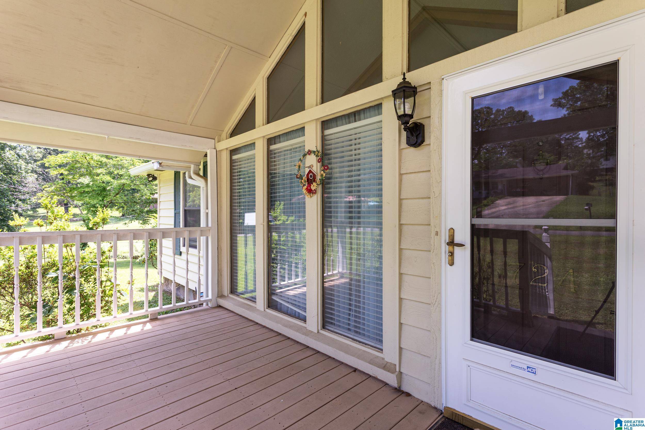 Anniston, AL 36206,724 W 53RD STREET