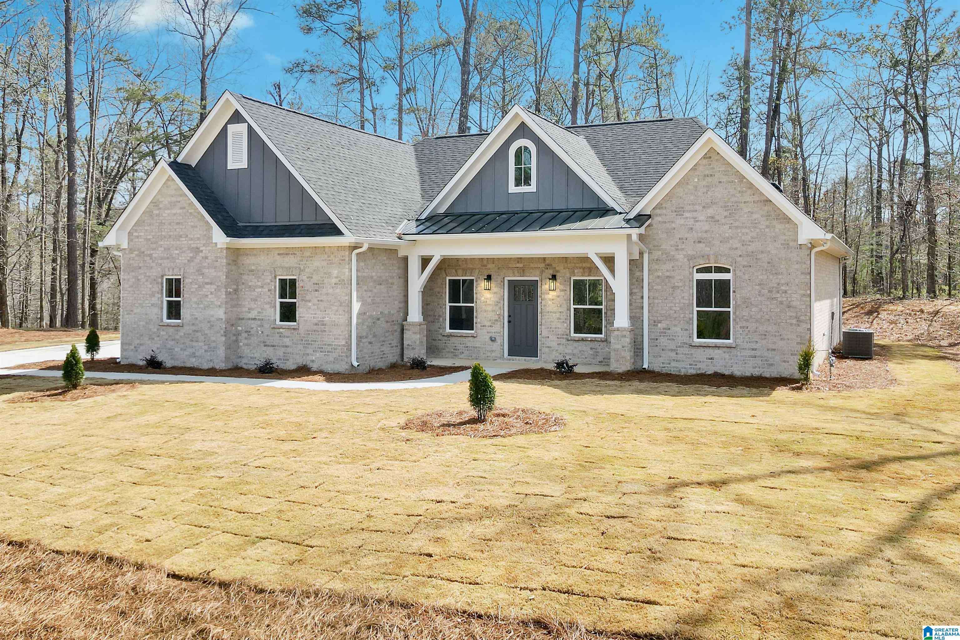 Helena, AL 35022,8611 SHADY TRAIL