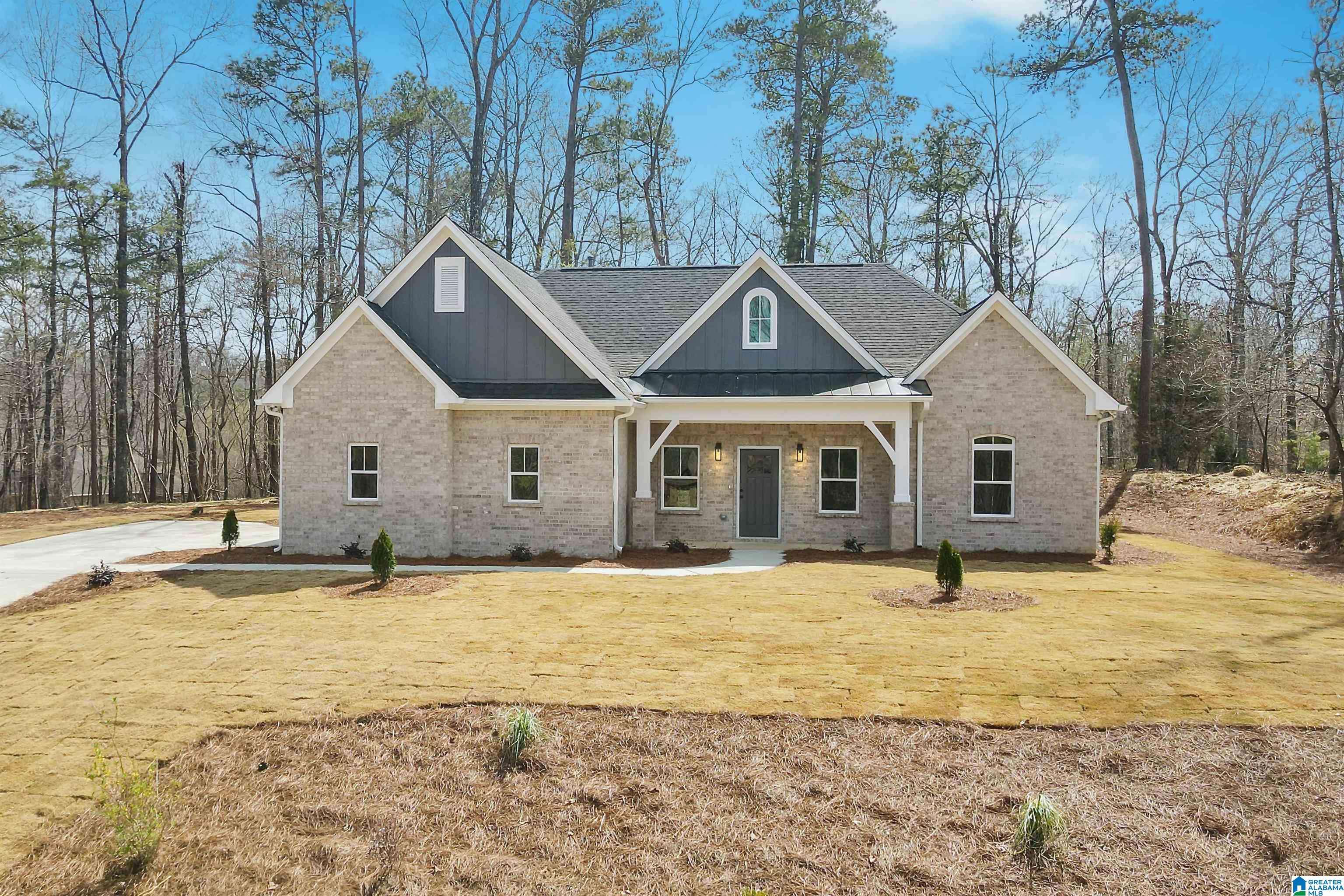 Helena, AL 35022,8611 SHADY TRAIL