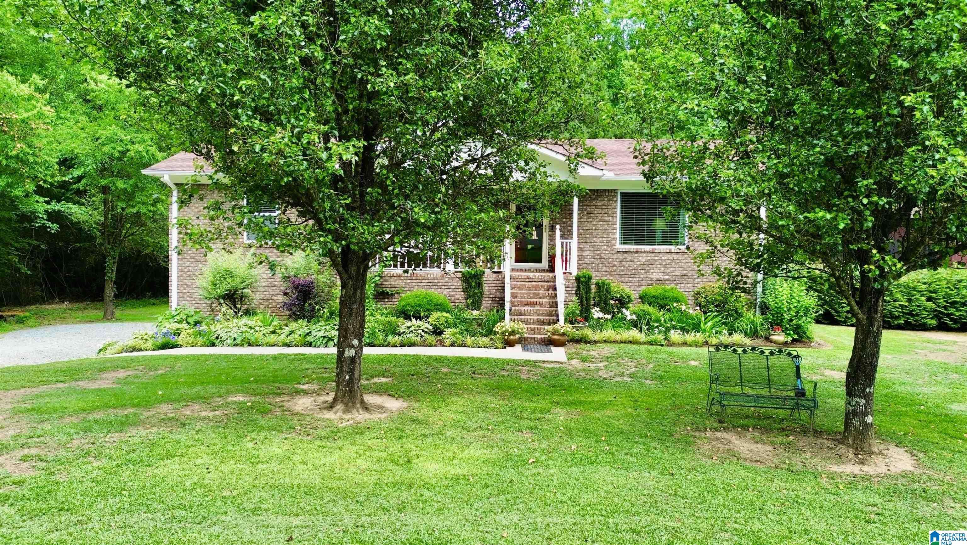 Hayden, AL 35079,280 RIDGEWOOD DRIVE