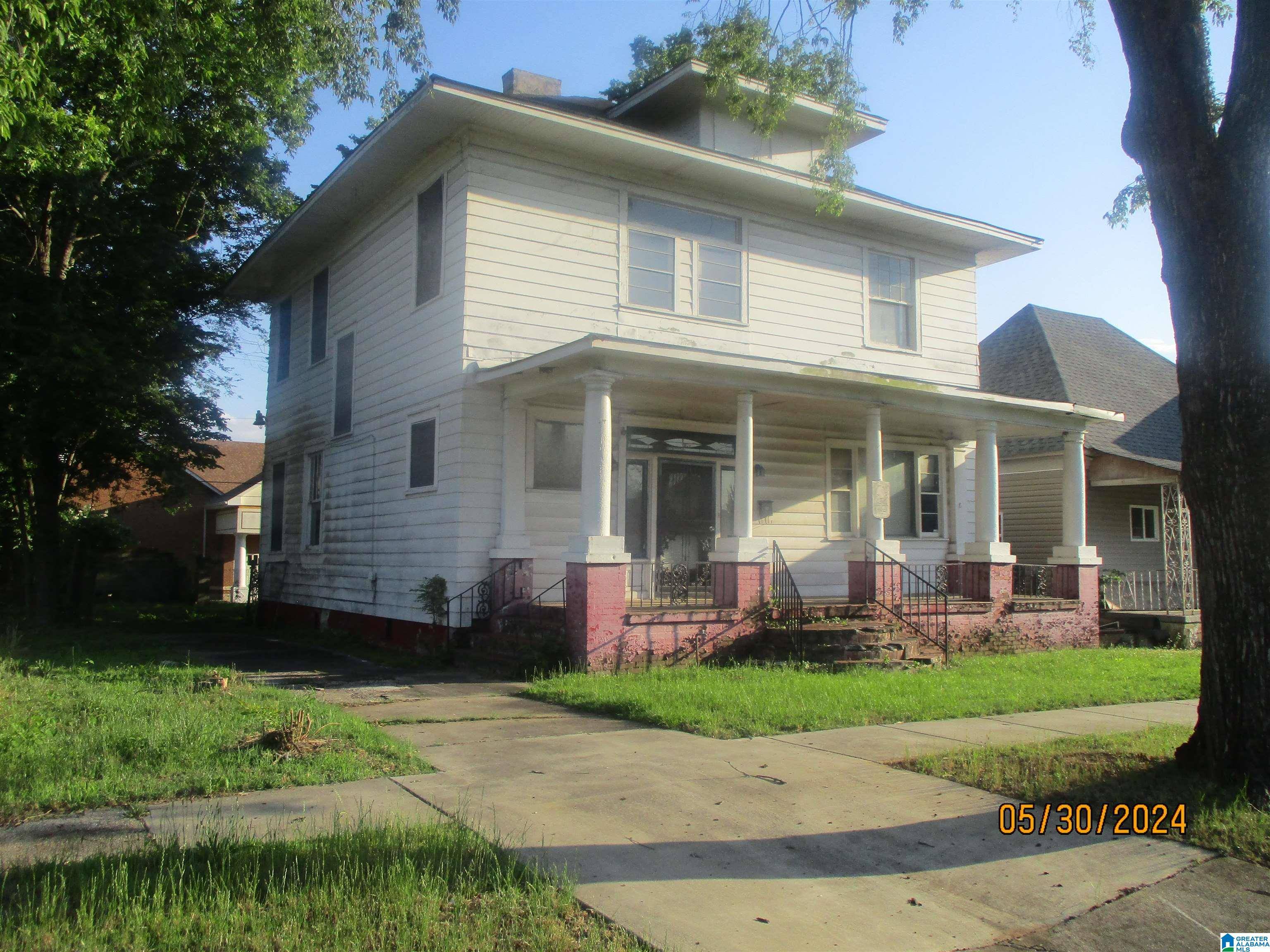 Birmingham, AL 35204,309 4TH TERRACE N
