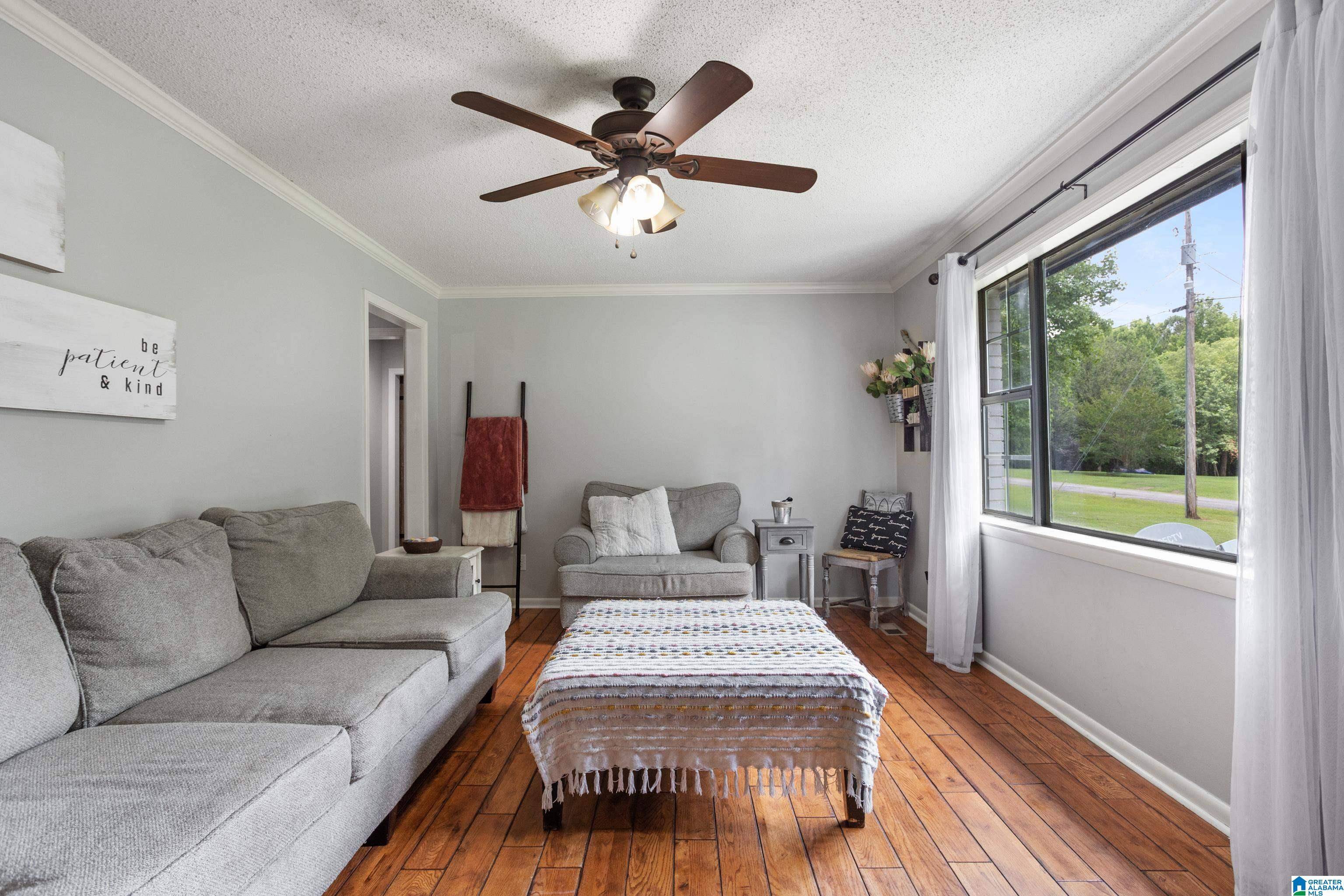 Hayden, AL 35079,245 RIDGEWOOD DRIVE