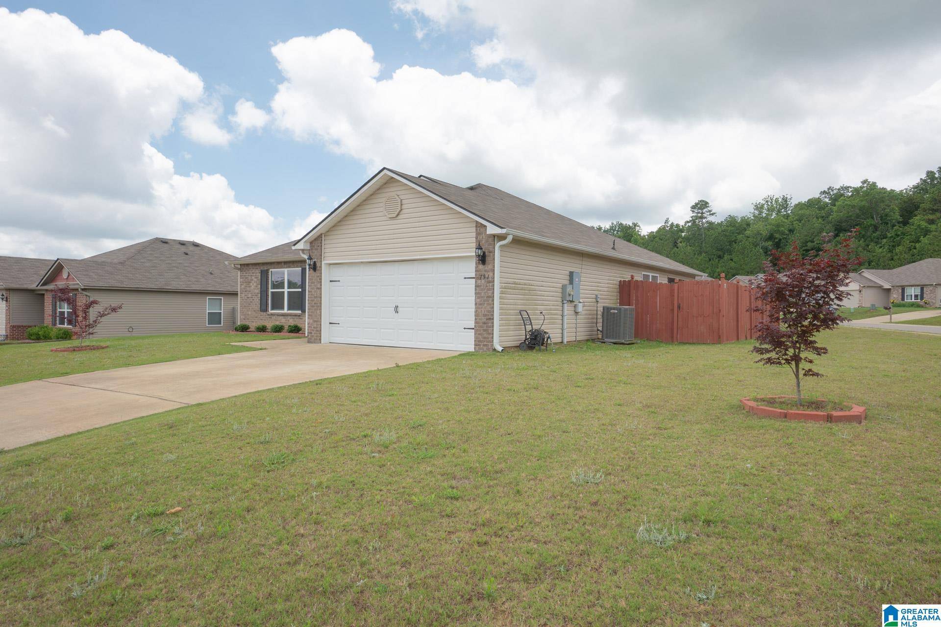 Montevallo, AL 35115,191 DALLAS LANE