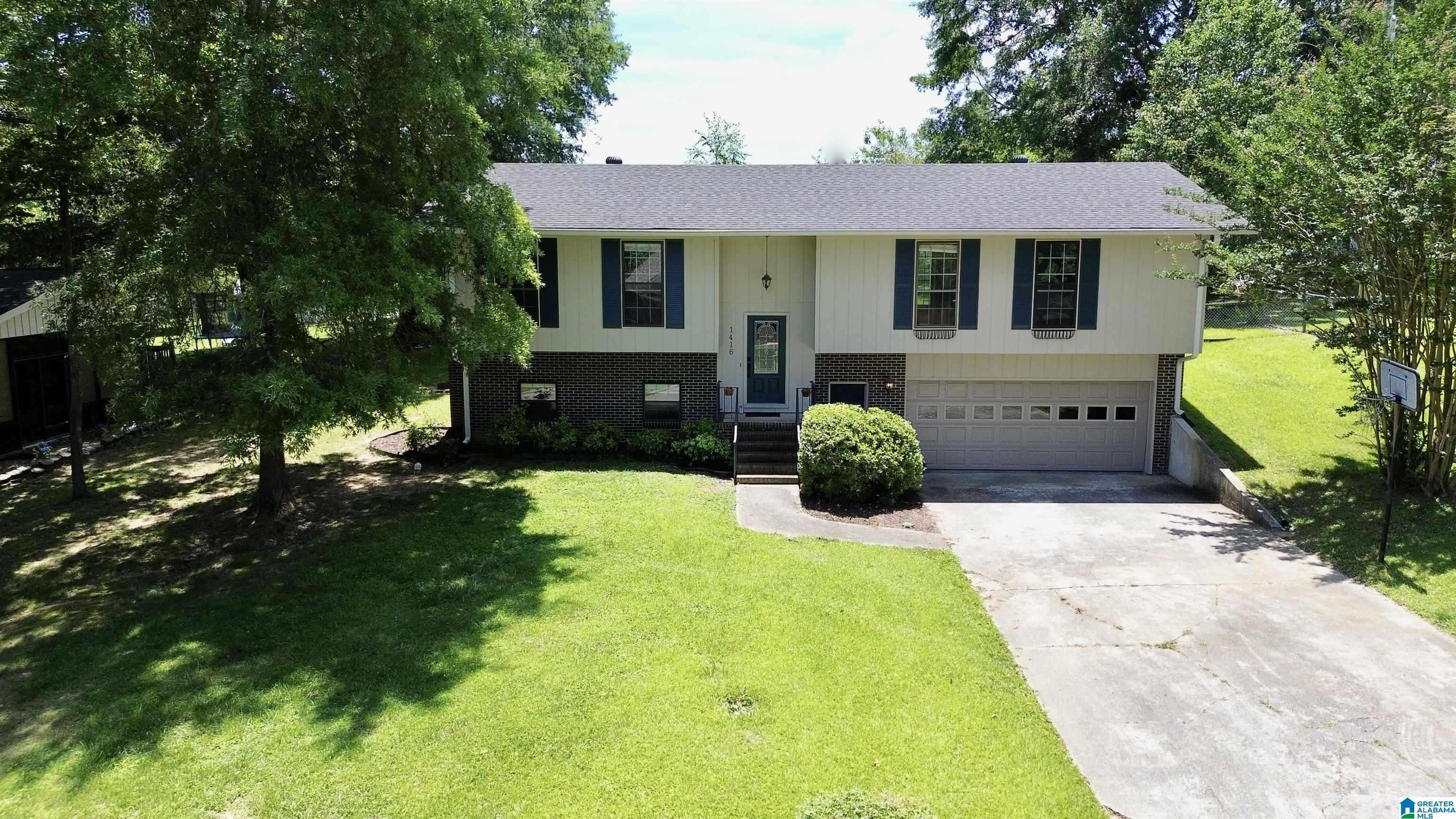 Cullman, AL 35055,1416 SE ELM DRIVE