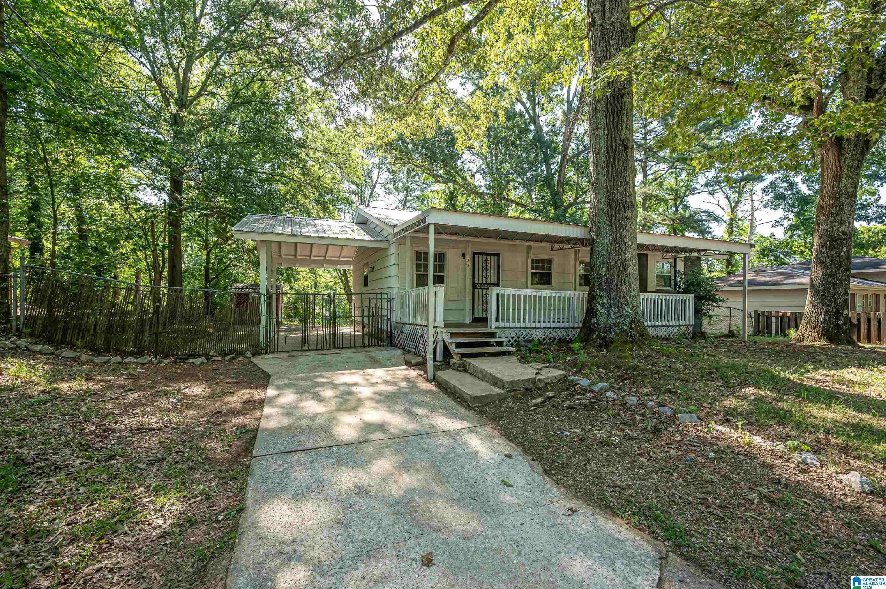 Center Point, AL 35215,1513 BOBOLINK LANE NE