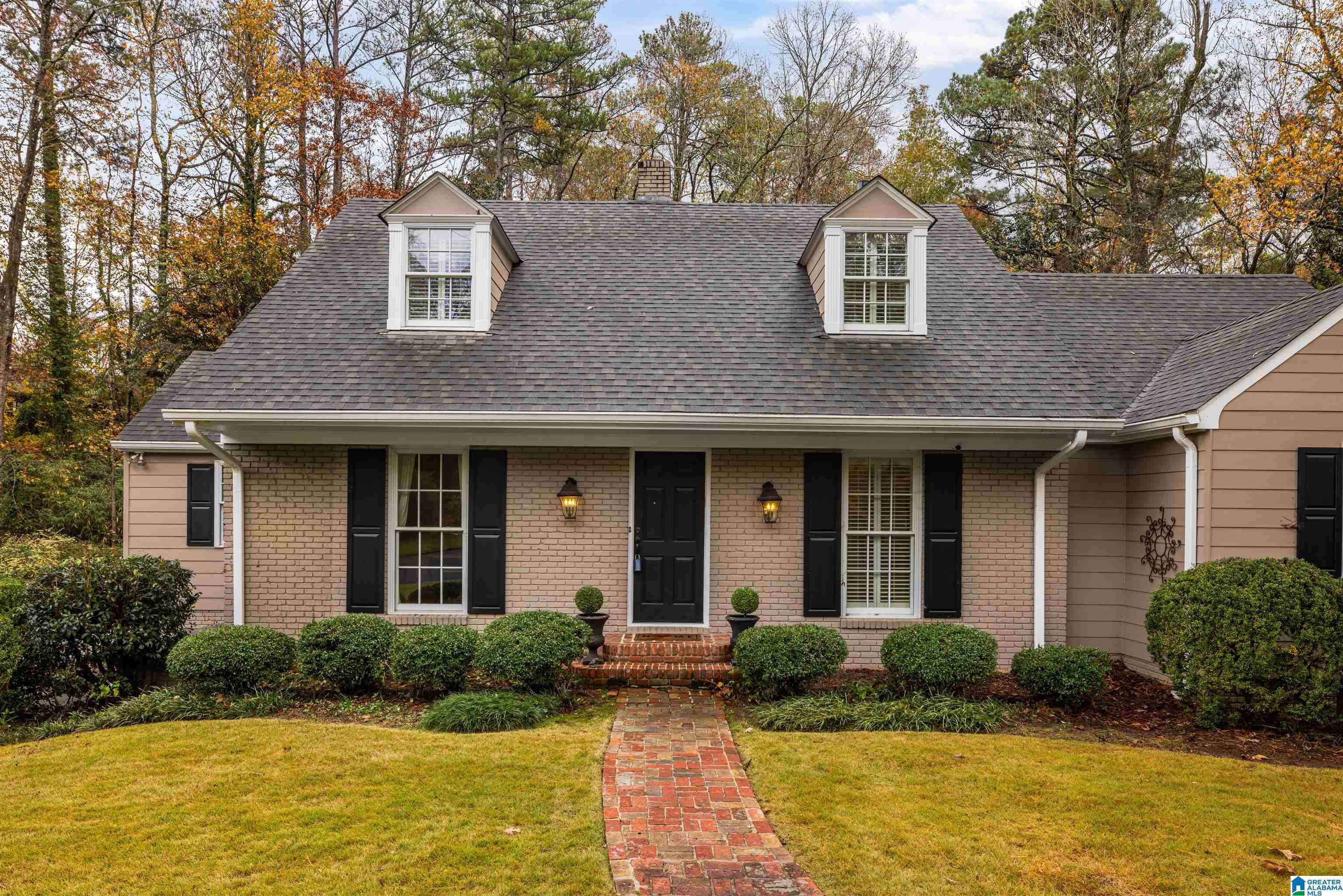 Mountain Brook, AL 35223,3651 DUNBARTON DRIVE