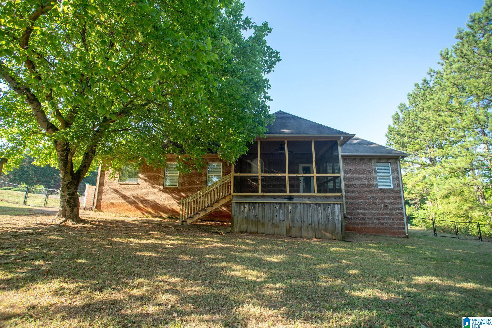 Jacksonville, AL 36265,102 CHIMNEY PEAK
