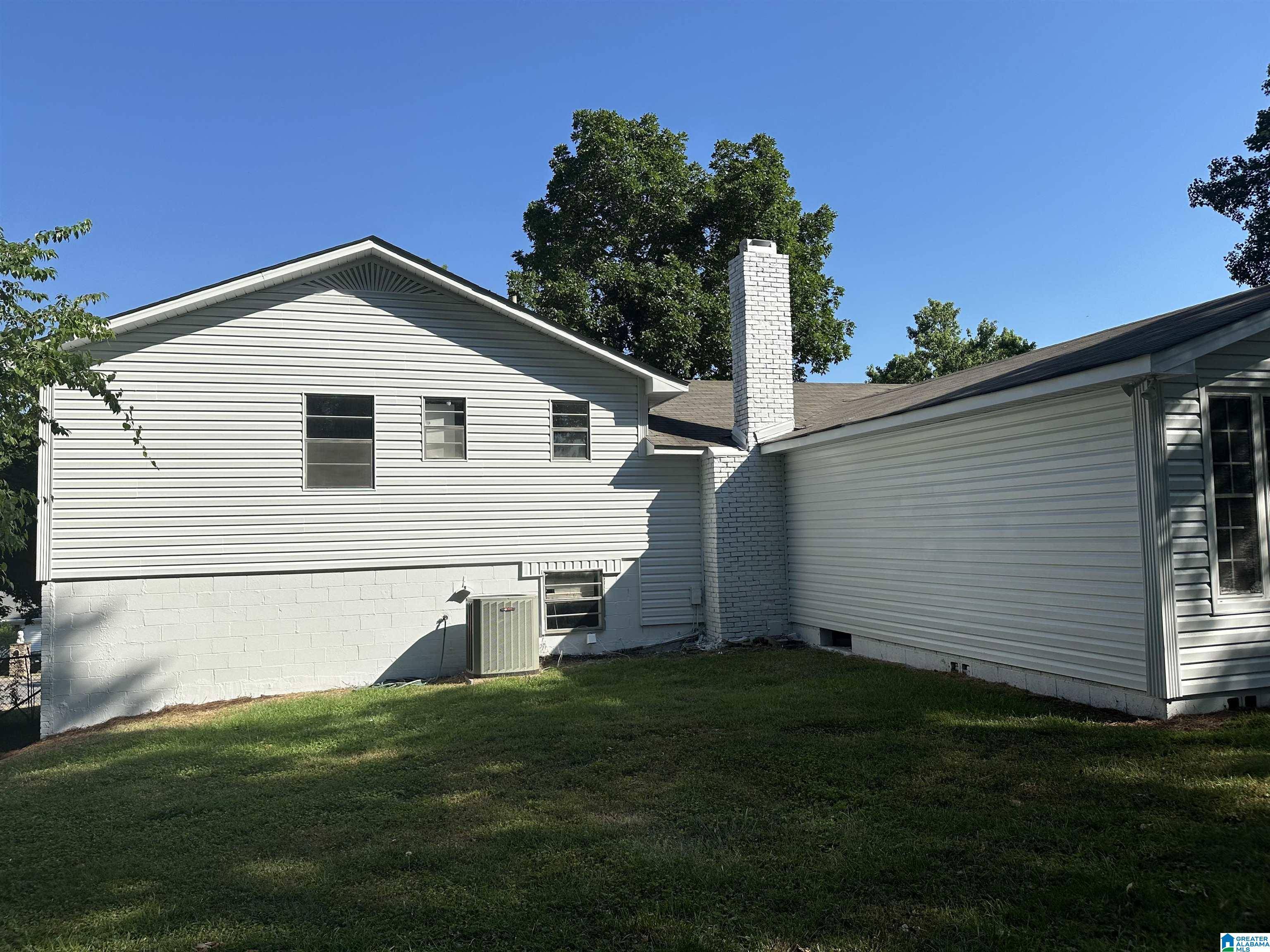 Pelham, AL 35124,529 OVERHILL DRIVE