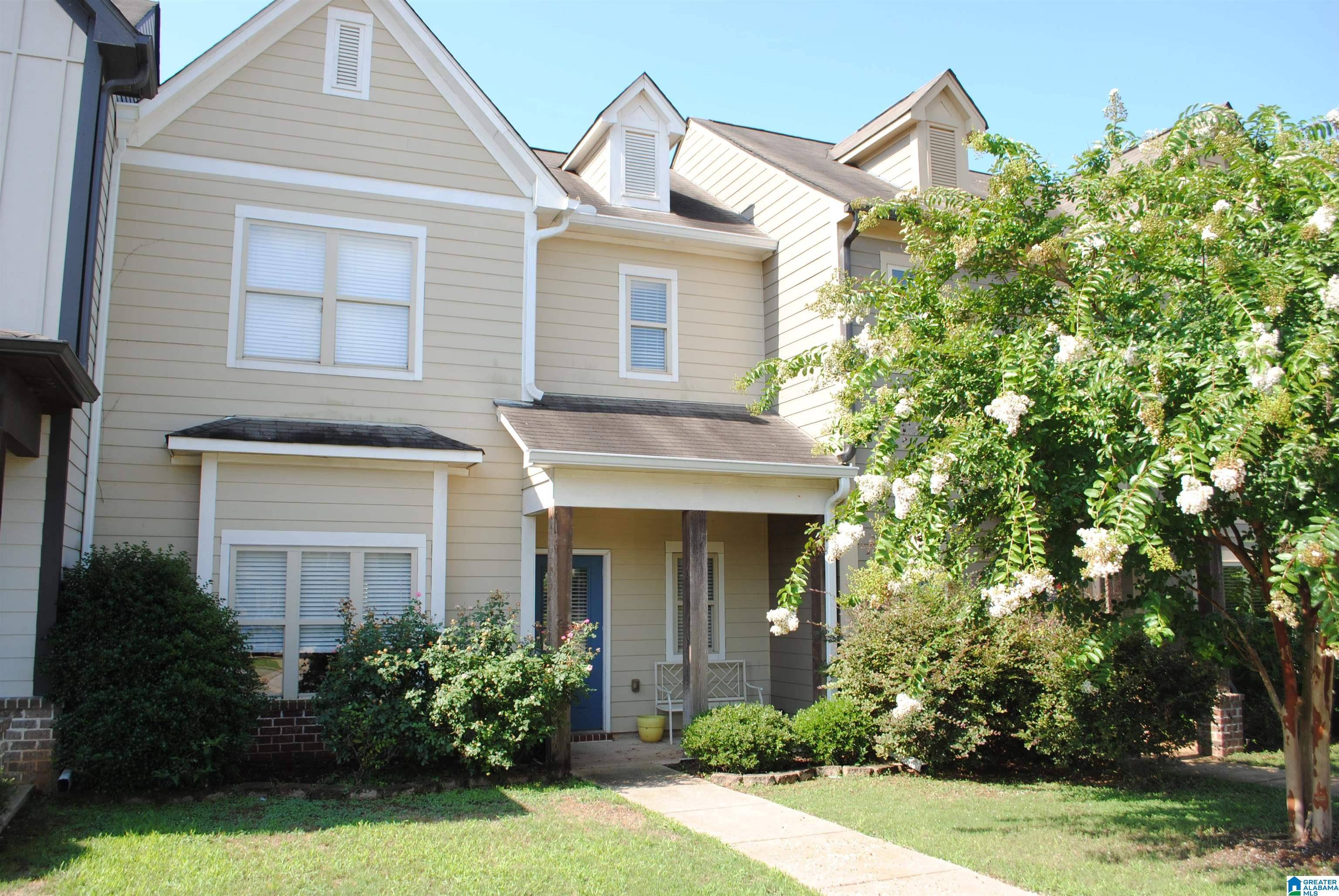 Calera, AL 35040,225 THE HEIGHTS DRIVE