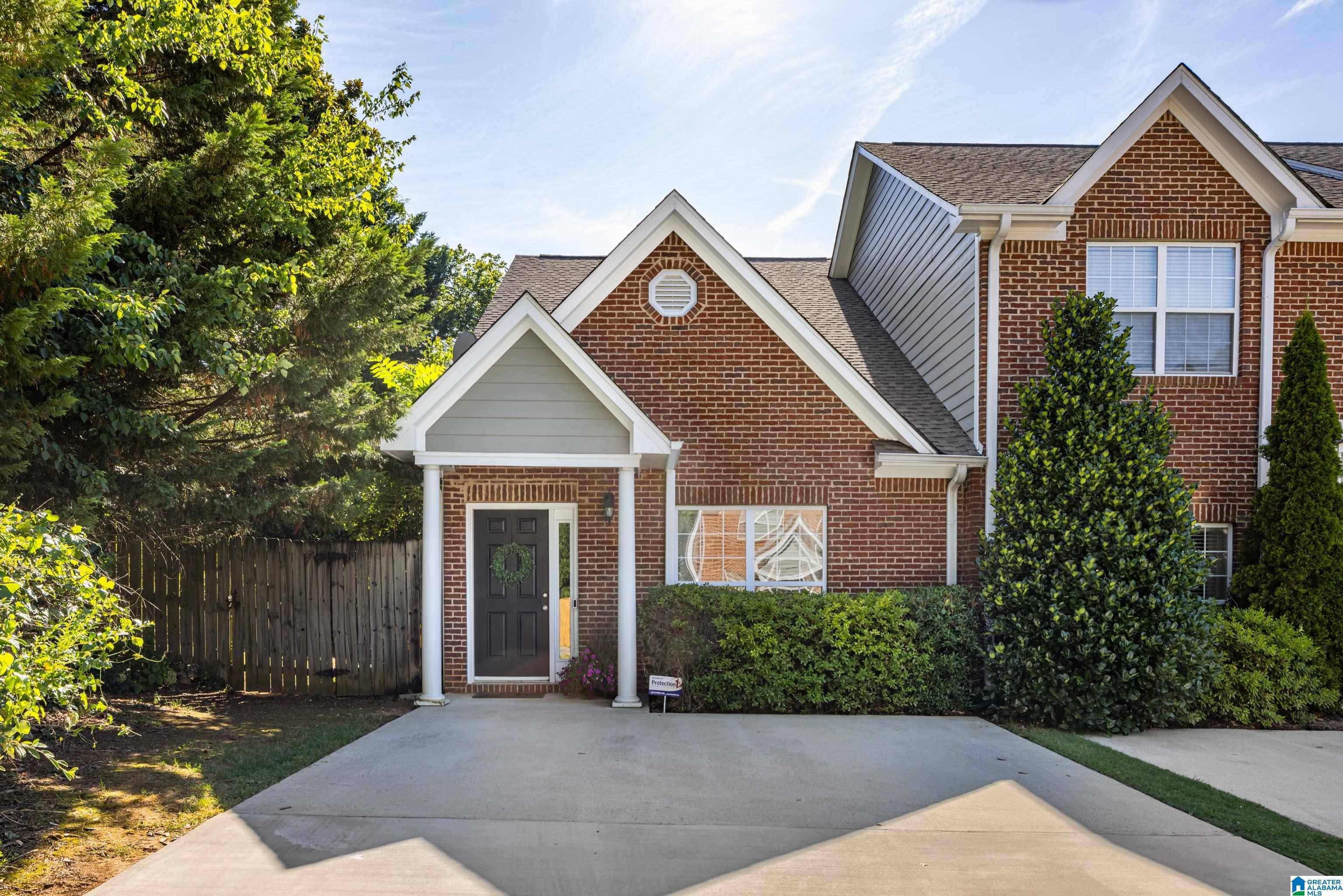 Vestavia Hills, AL 35243,3024 TWIN OAKS DRIVE