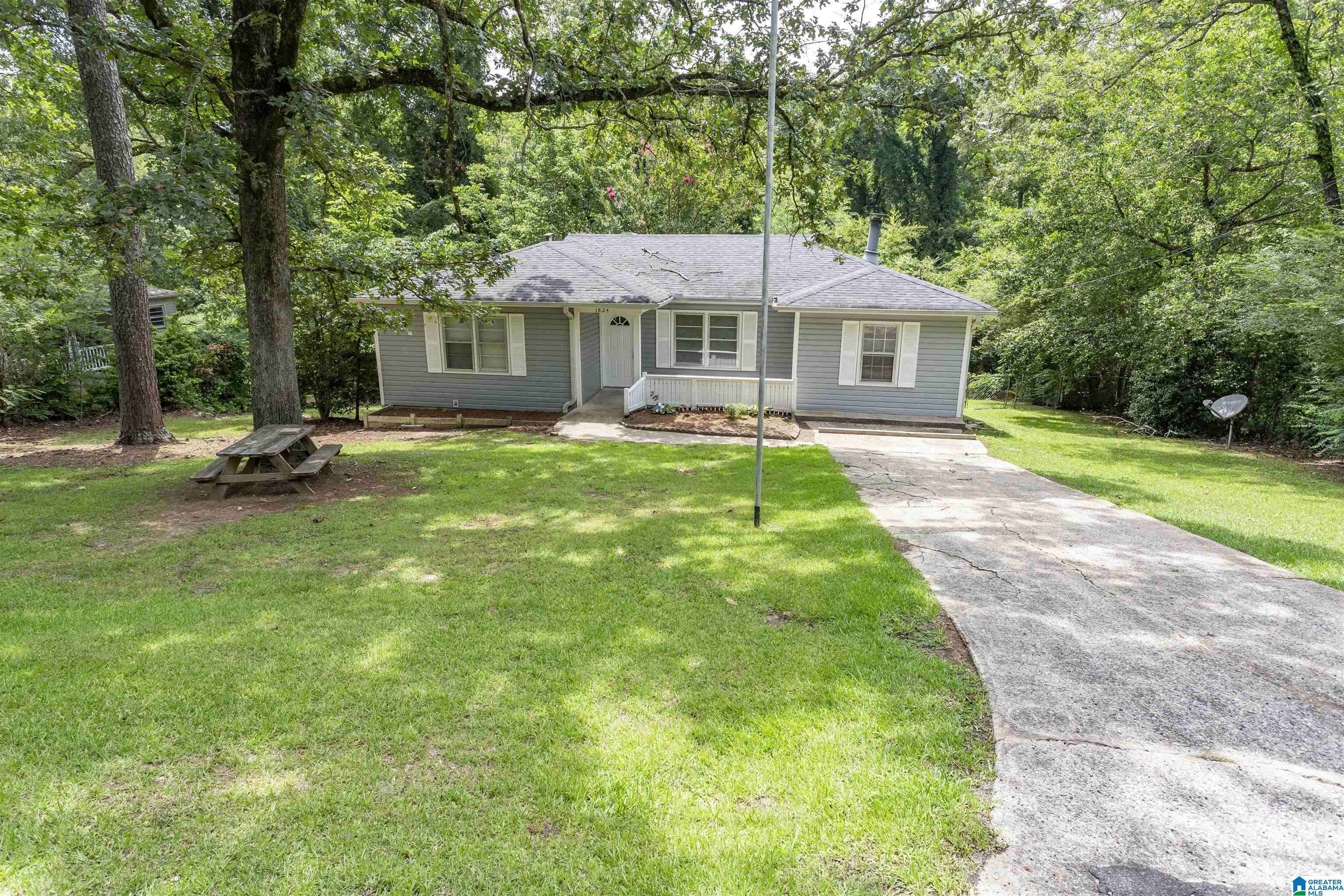 Birmingham, AL 35215,1824 5TH STREET NW