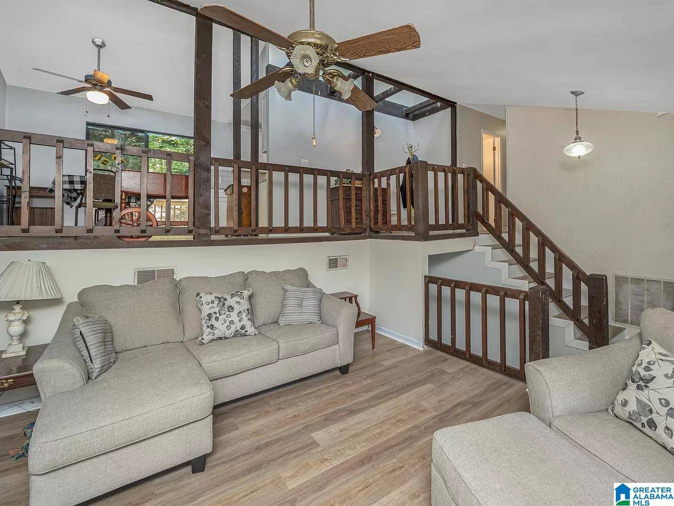 Homewood, AL 35226,1061 FOREST BROOK DRIVE