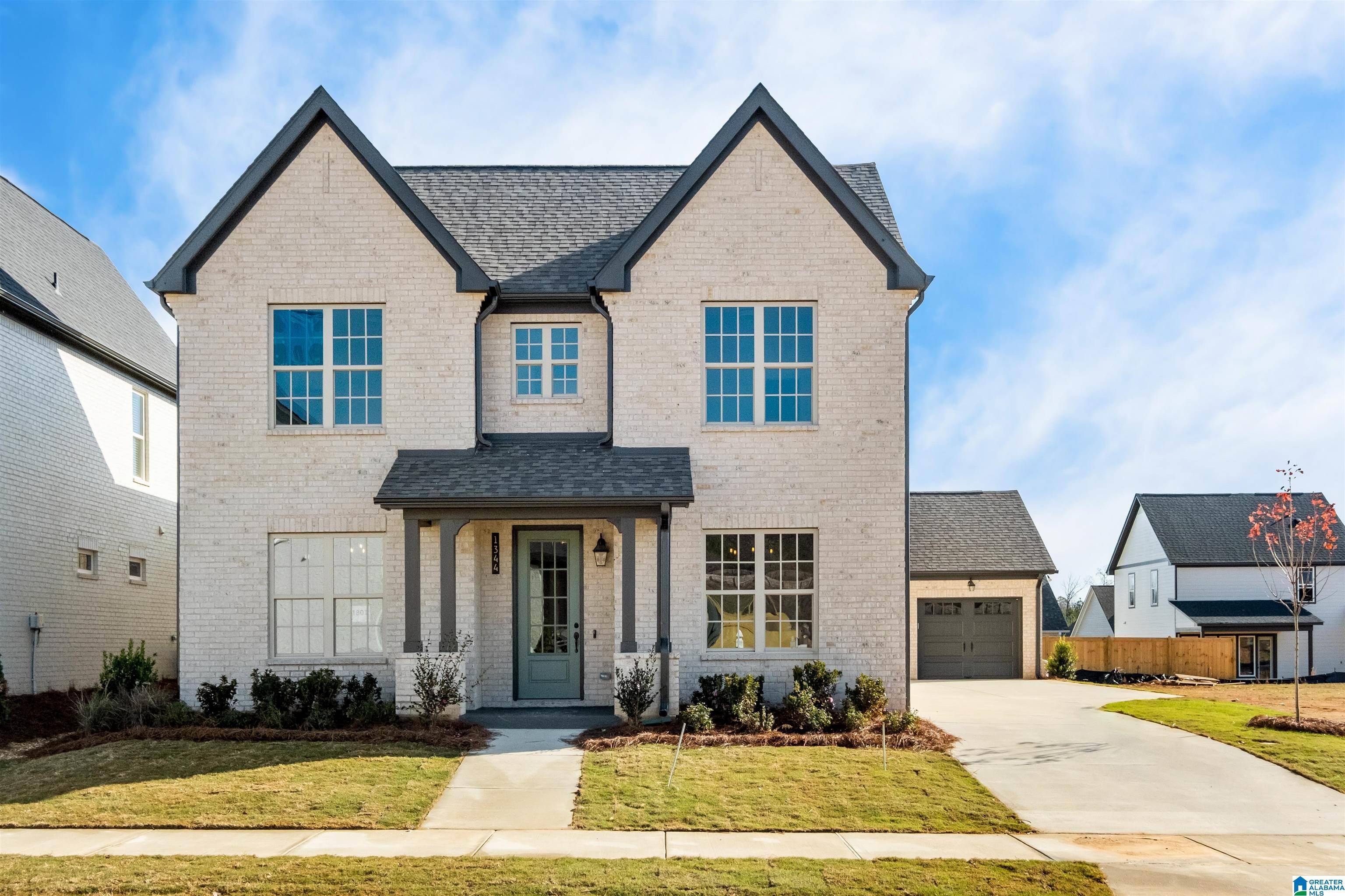 Hoover, AL 35244,1765 GABLE WAY