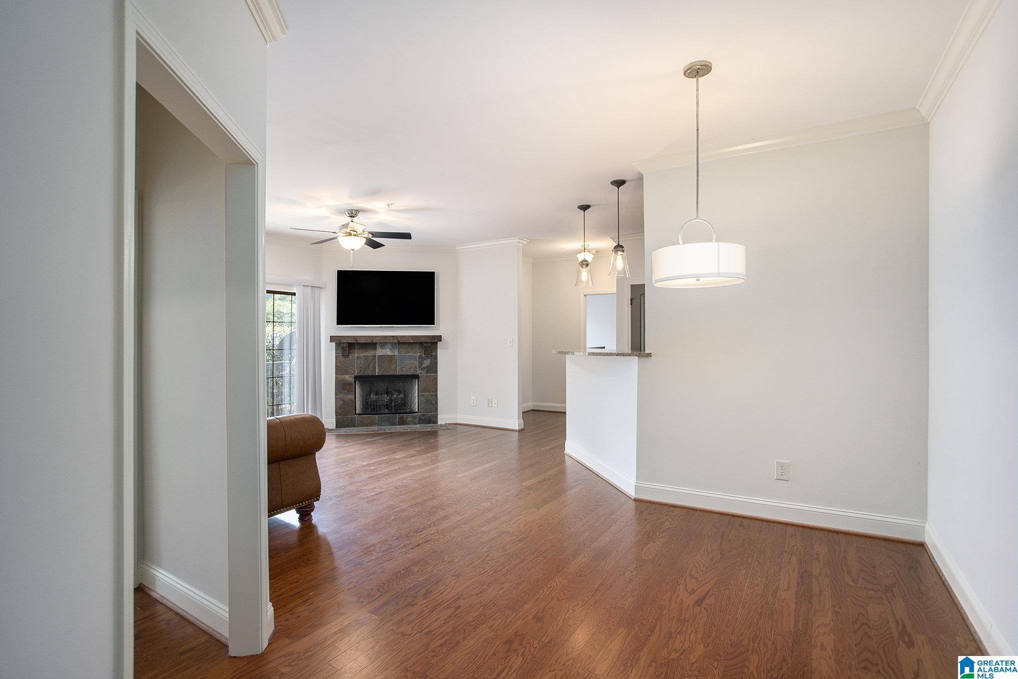 Hoover, AL 35244,904 RIVERHAVEN PLACE #904