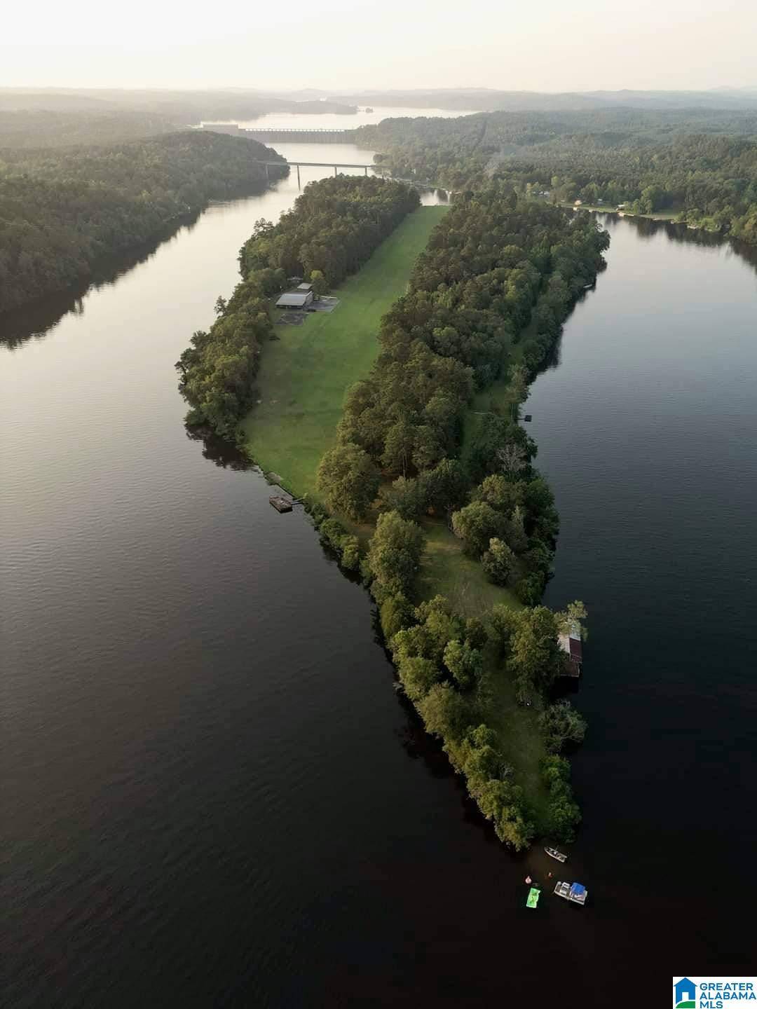 Rockford, AL 35046,898 RIVERSIDE DRIVE