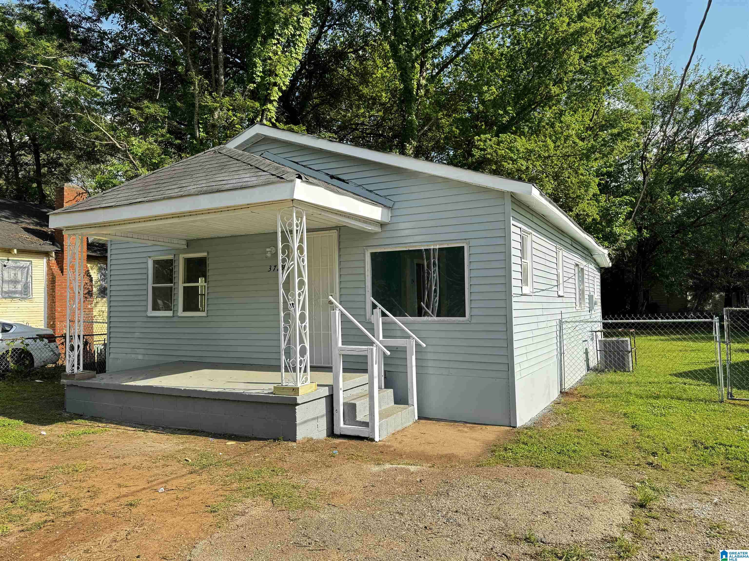 Birmingham, AL 35221,3729 PINE AVENUE SW