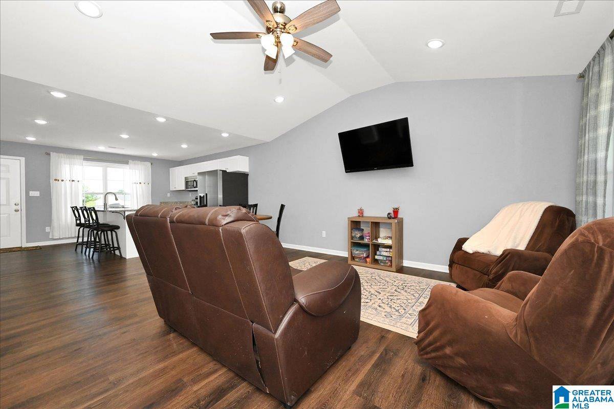 Cullman, AL 35058,385 COUNTY ROAD 1664