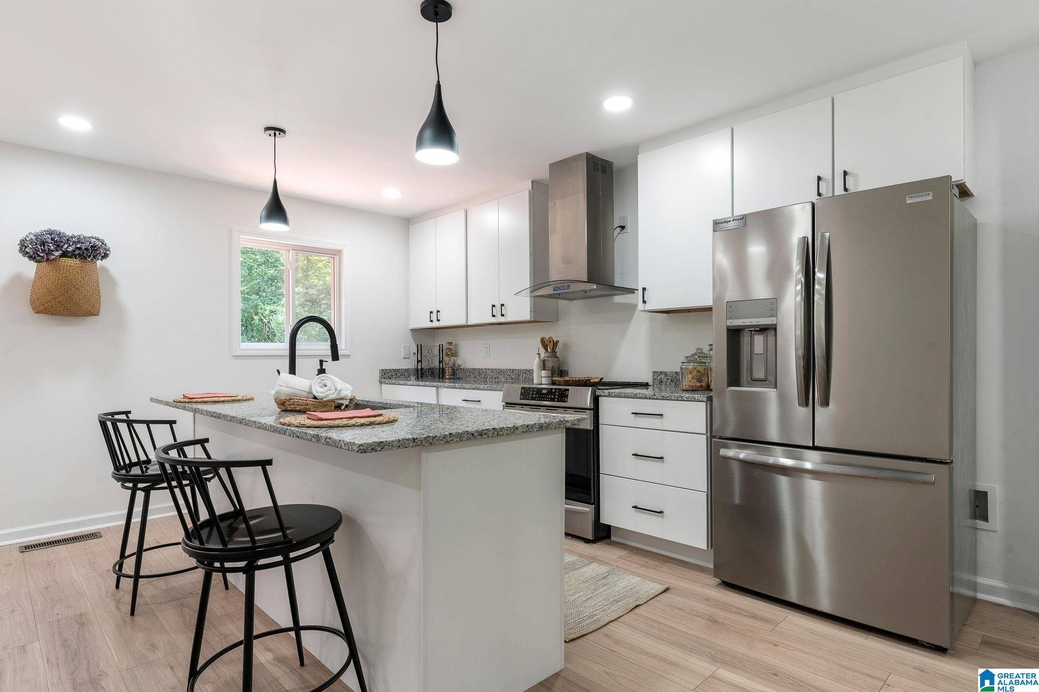 Irondale, AL 35213,4513 LITTLE RIVER ROAD