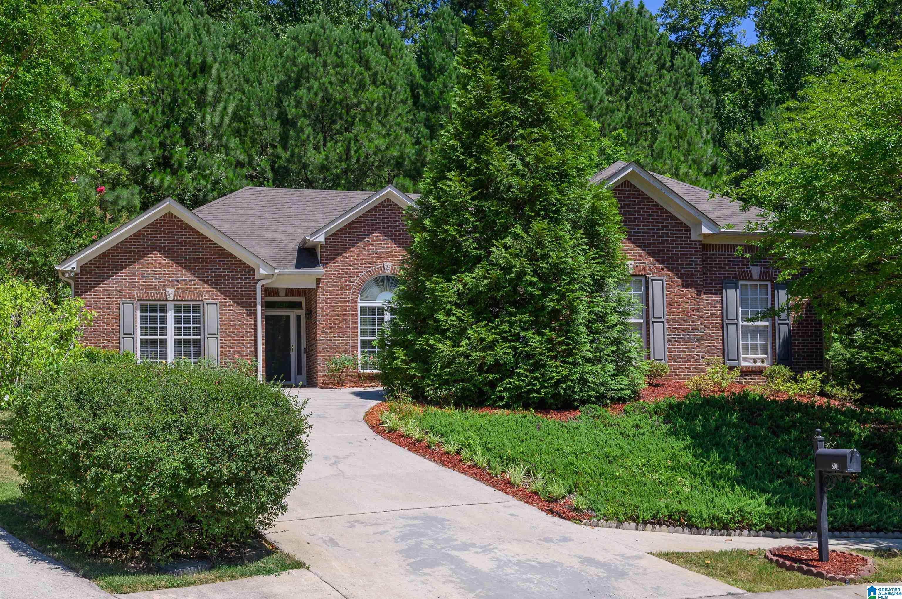Pelham, AL 35124,200 COVE LANE
