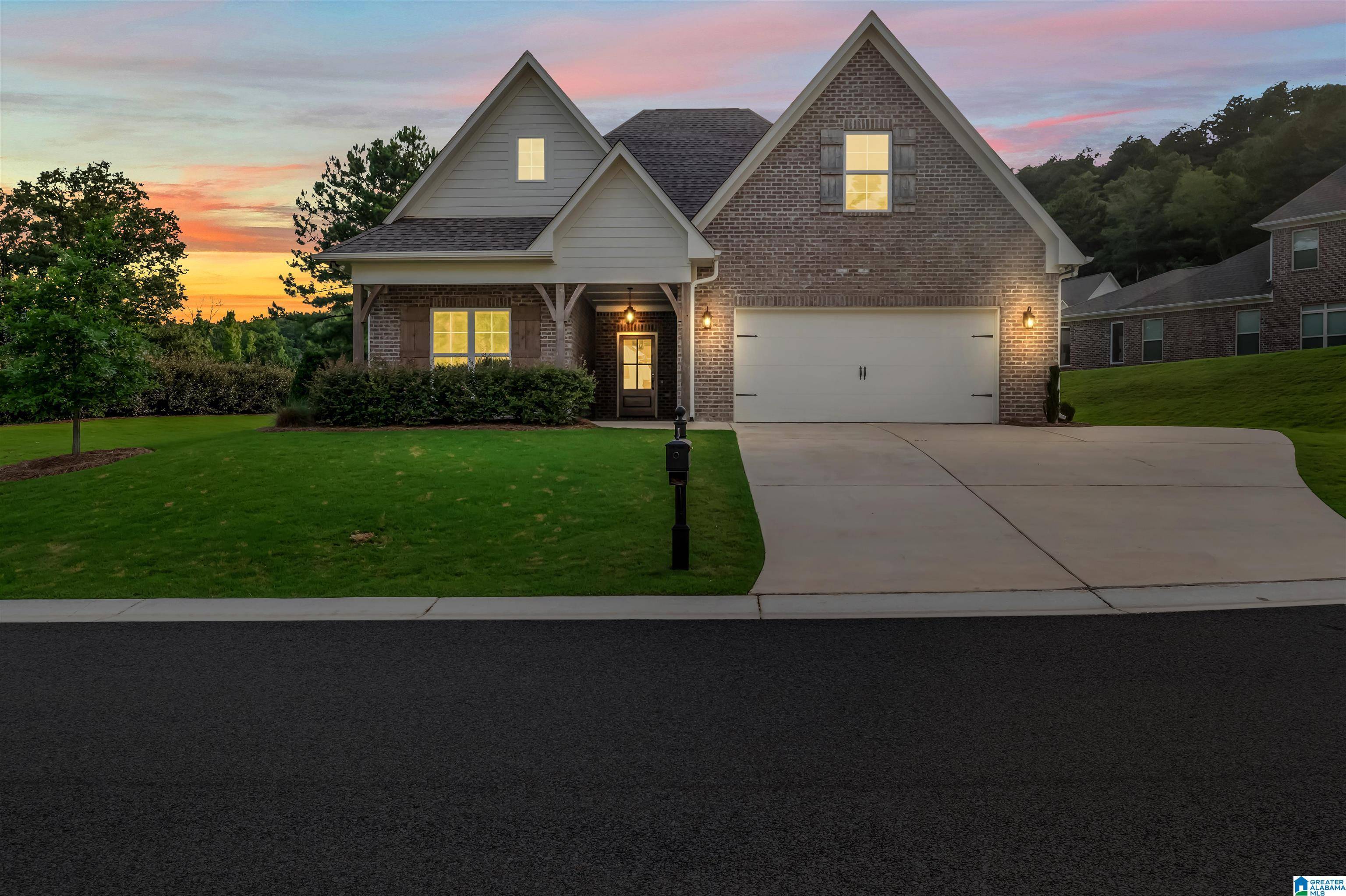 Pelham, AL 35124,101 KINROSS LANE