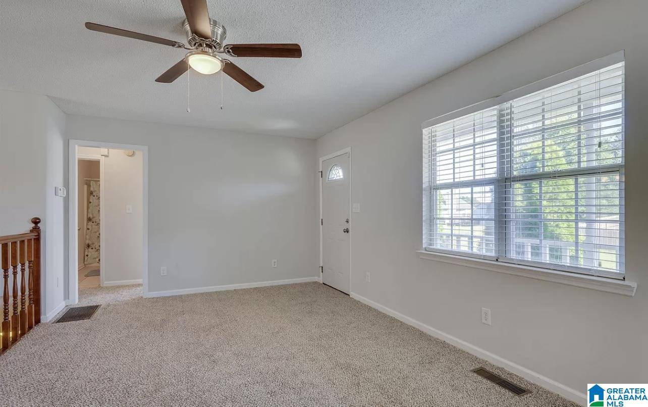 Birmingham, AL 35235,5025 PEBBLE LANE
