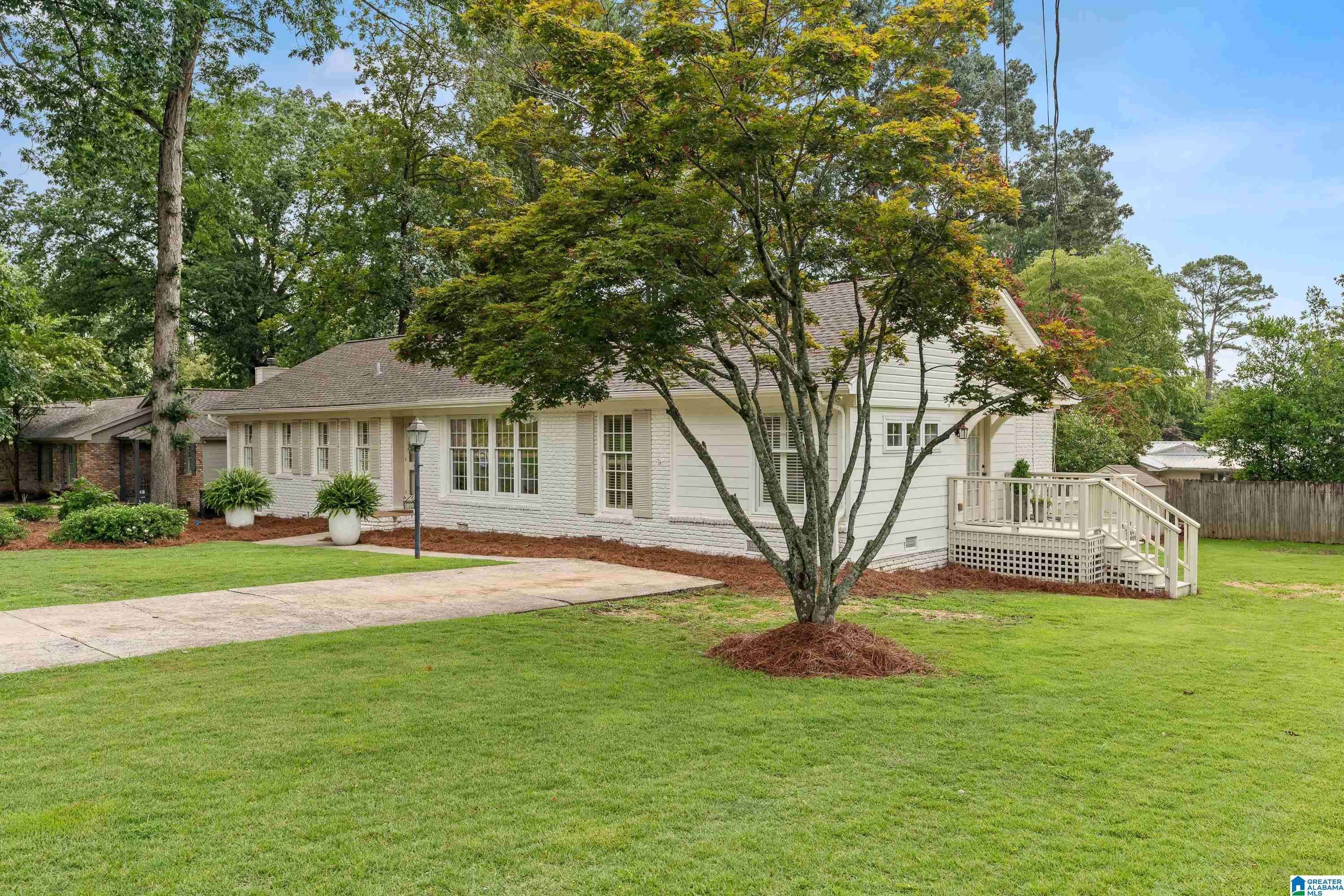 Mountain Brook, AL 35243,3809 ARUNDEL DRIVE