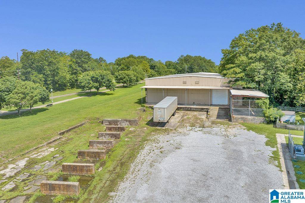Anniston, AL 36201,310 W 16TH STREET