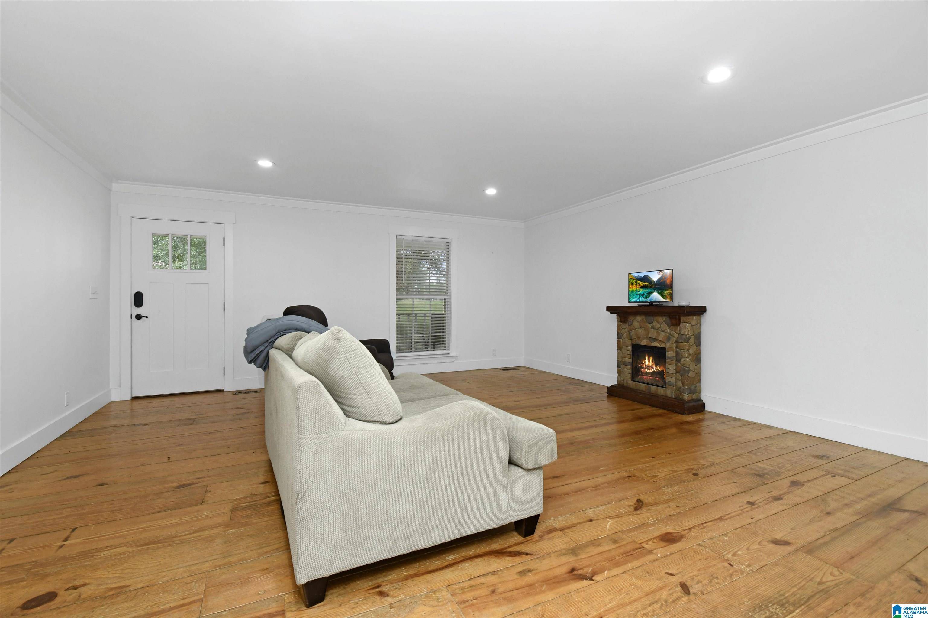 Harpersville, AL 35078,159 DYERS ROAD