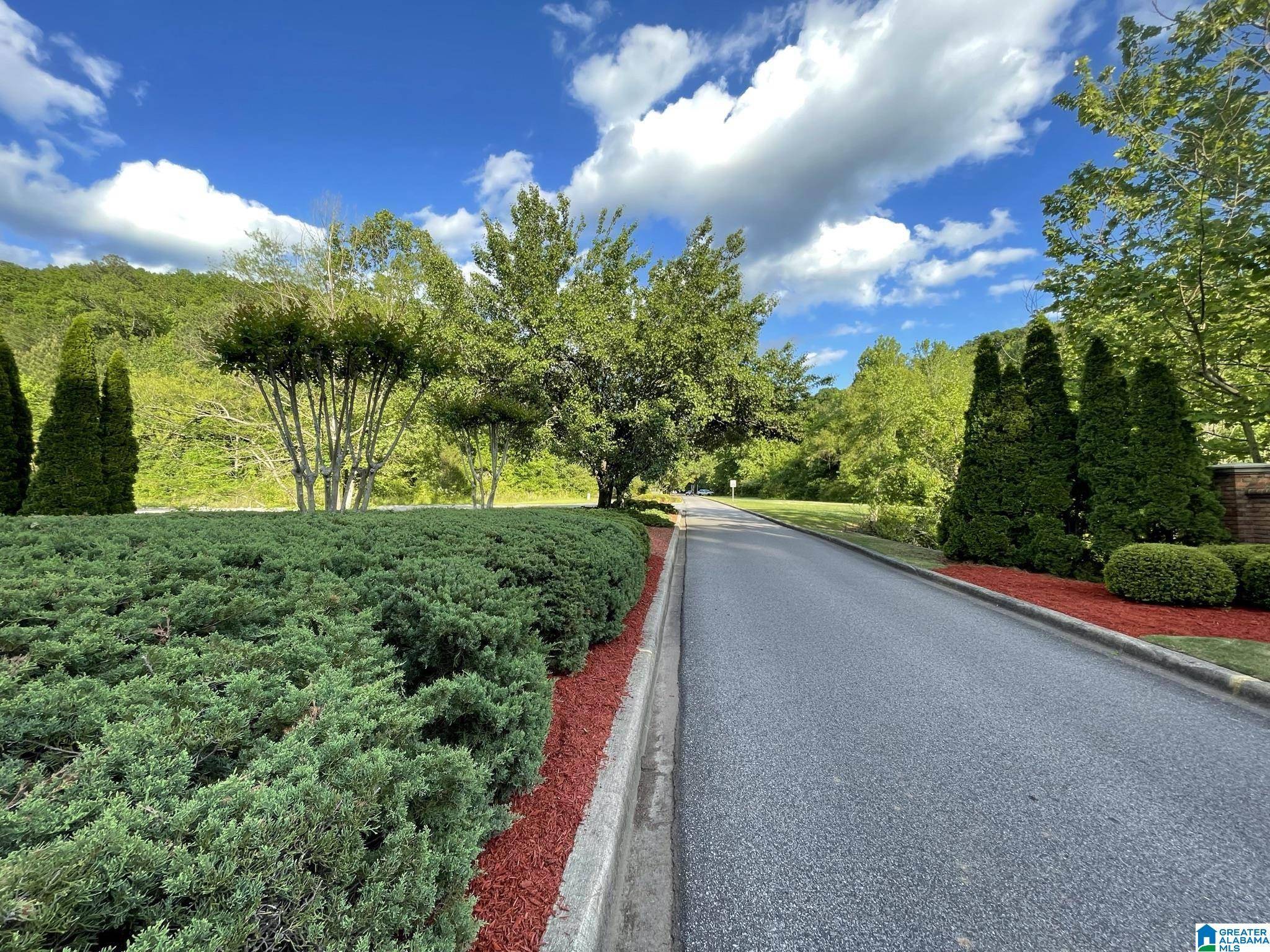 Pinson, AL 35126,6434 CAMBRIDGE ROAD #30