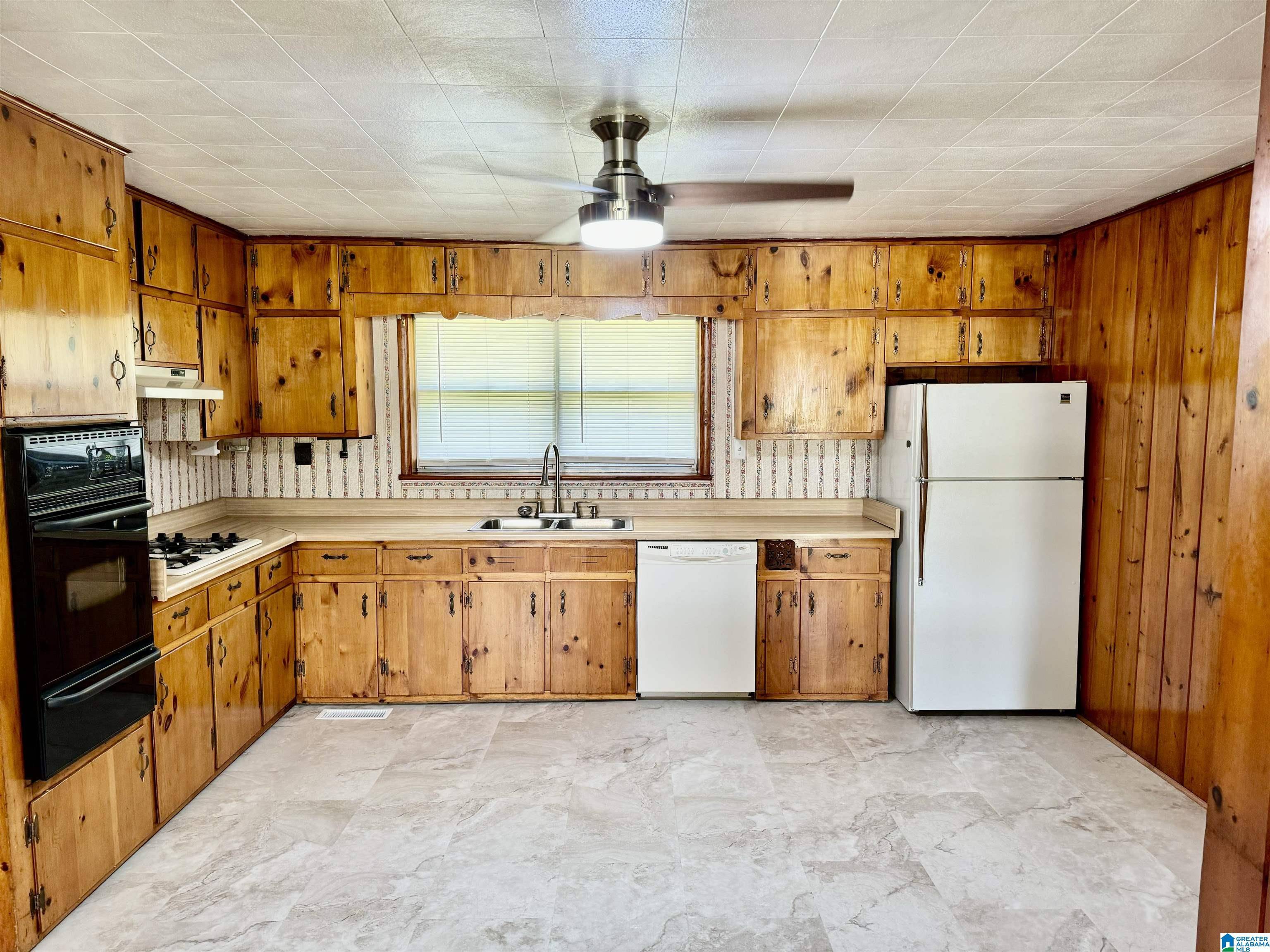 Altoona, AL 35952,88779 OLD US HIGHWAY 278