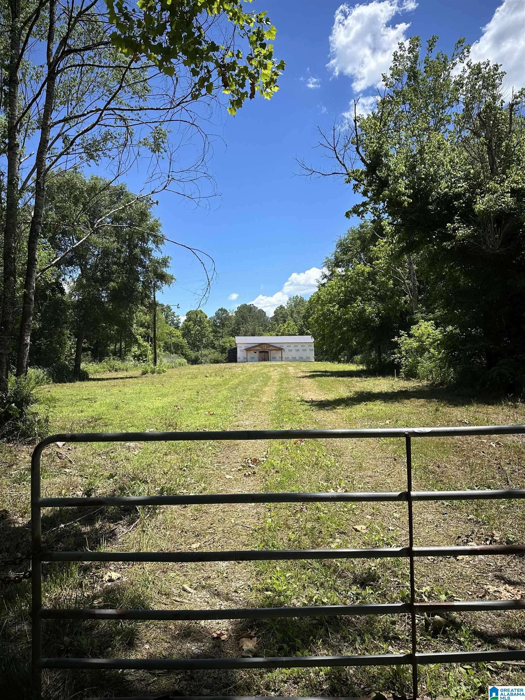 Ragland, AL 35131,250 SCHALL DRIVE