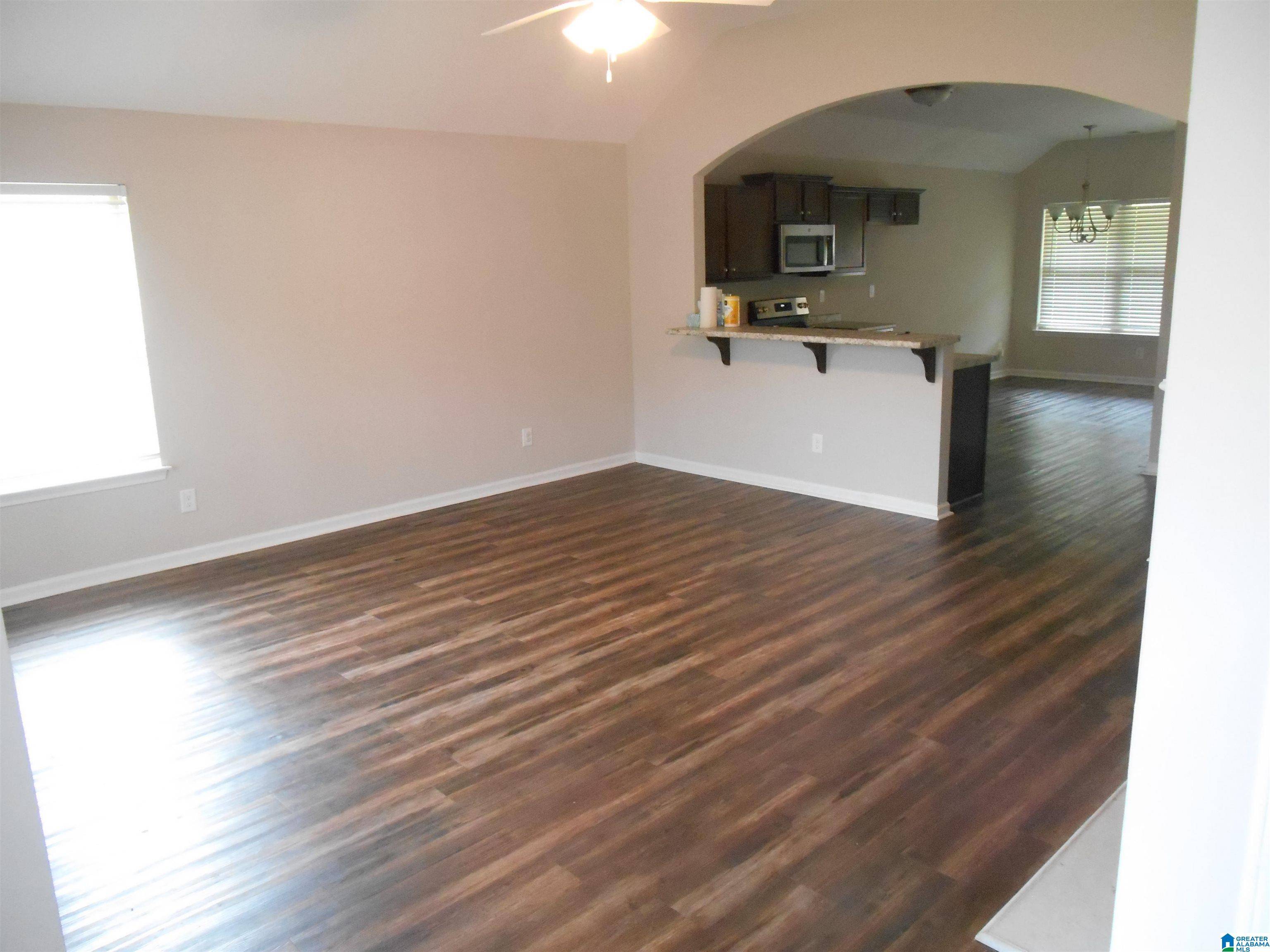 Dora, AL 35062,6950 BRIGHTWELL LANE
