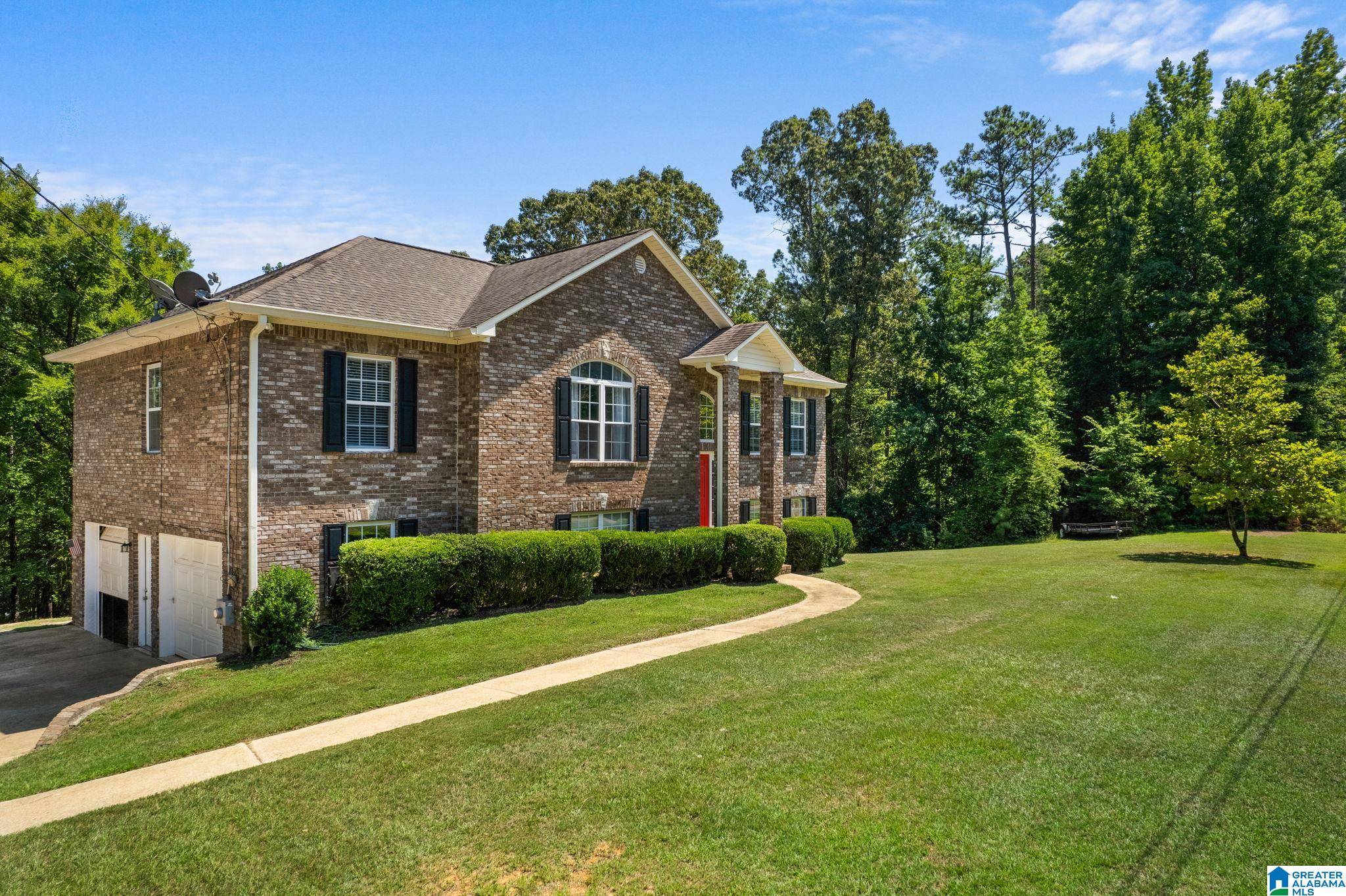 Jasper, AL 35504,122 OAK LEAF COURT