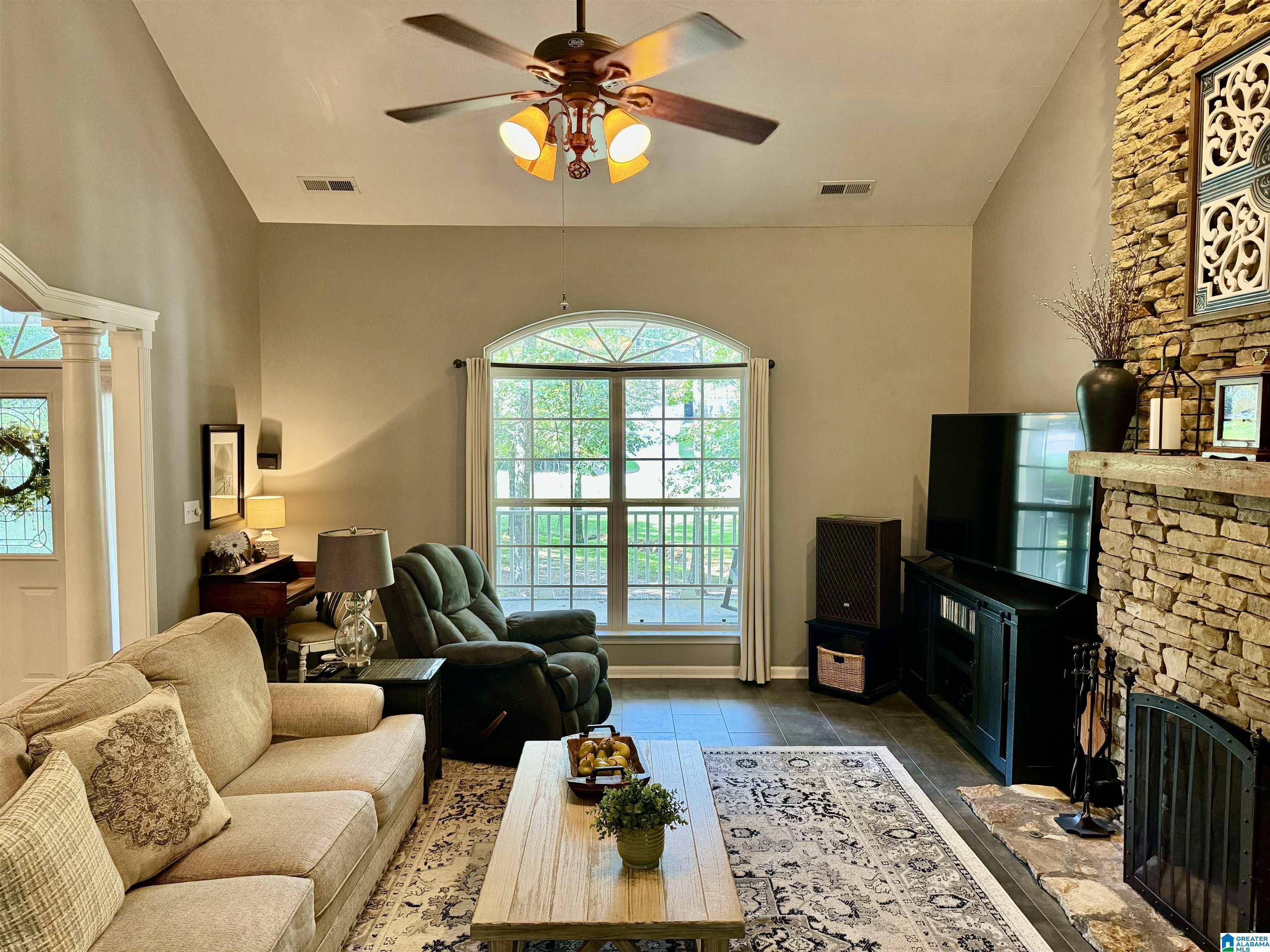 Pinson, AL 35126,86 WOODLAND AVENUE