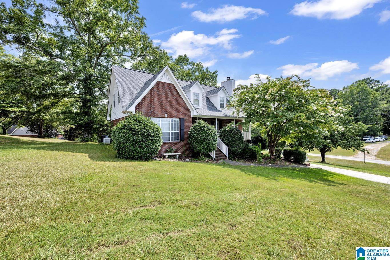 Oneonta, AL 35121,98 GREYSTONE DRIVE