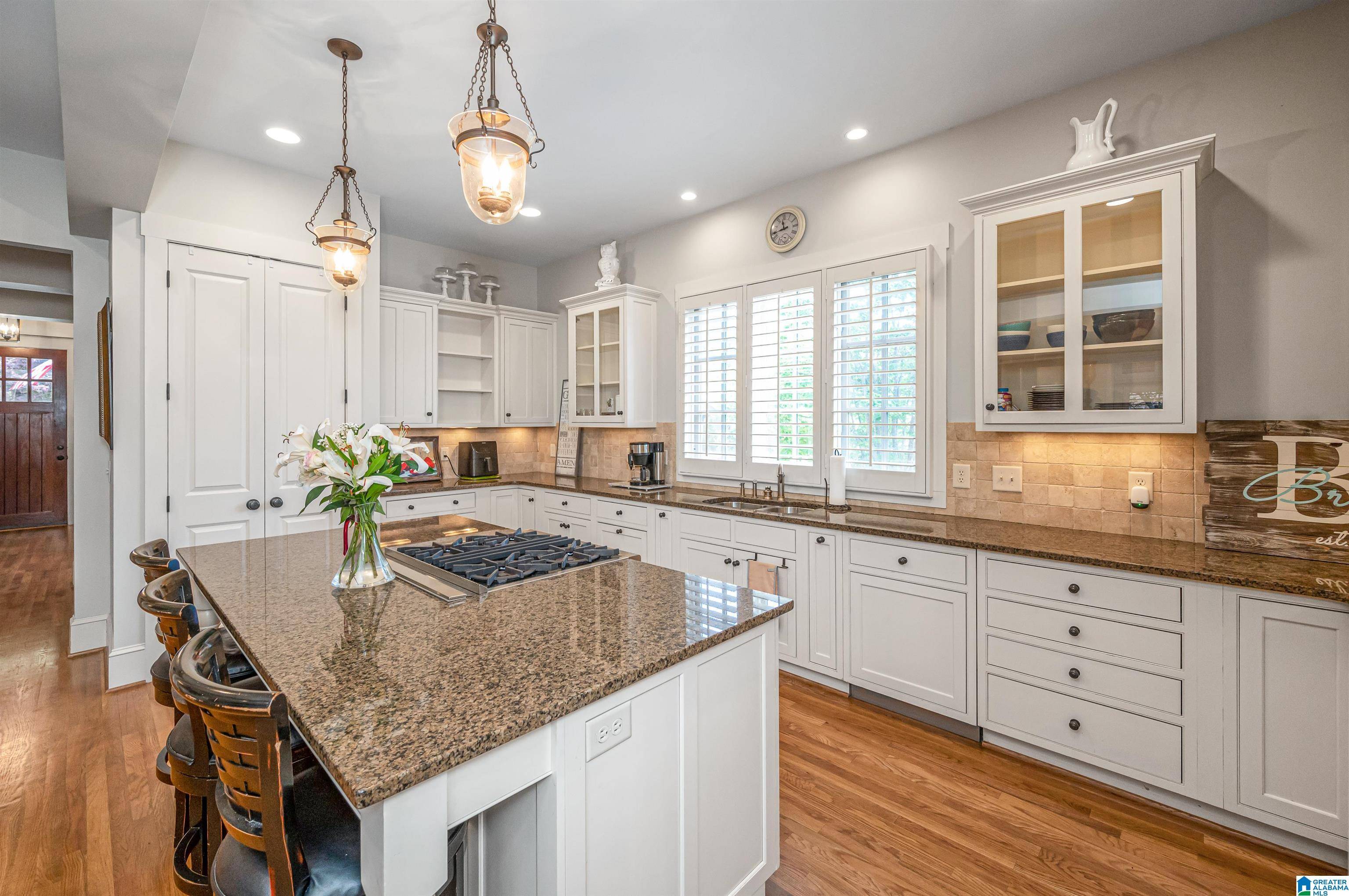 Hoover, AL 35226,352 STONE BROOK CIRCLE
