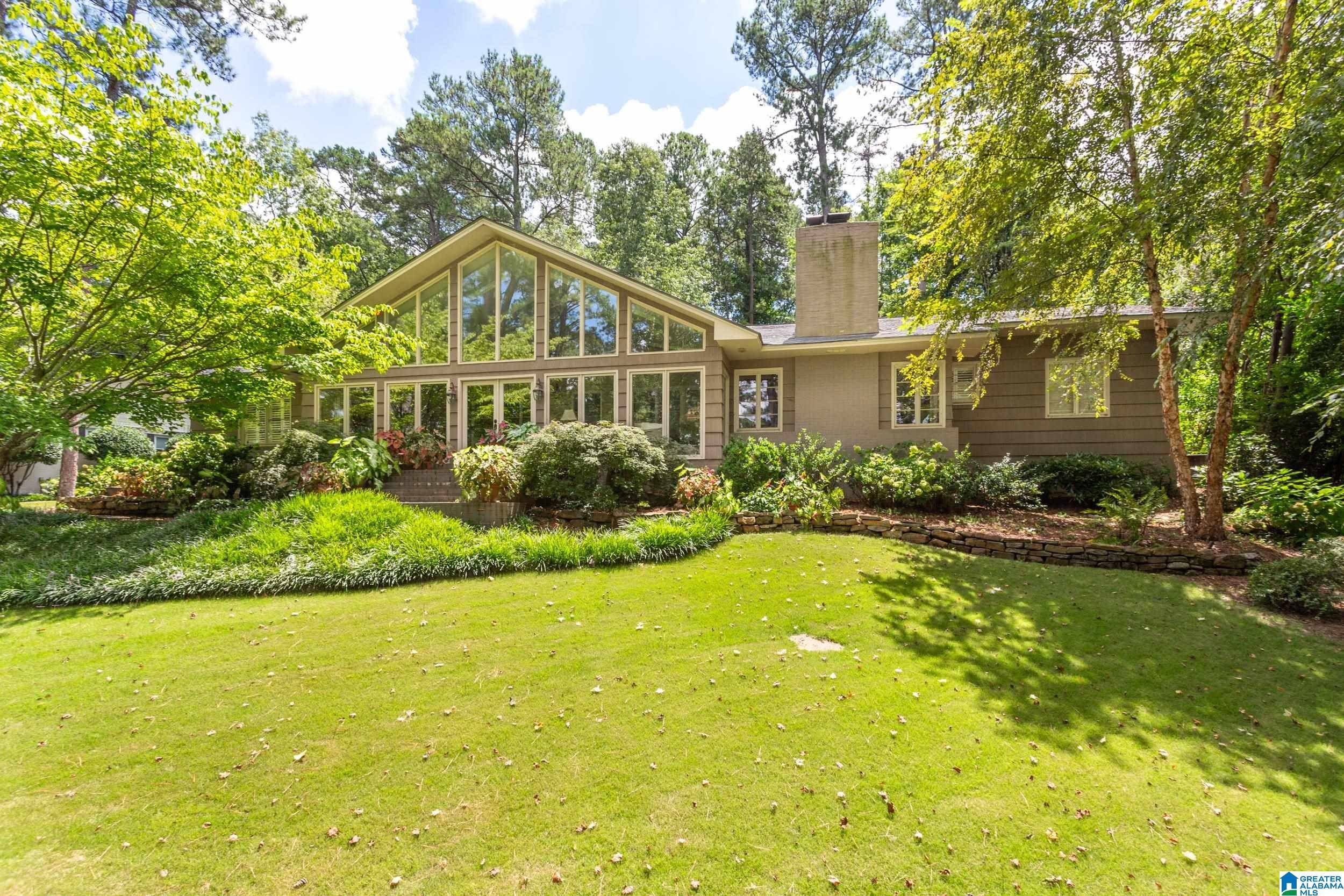 Gadsden, AL 35901,207 WILDWOOD ROAD