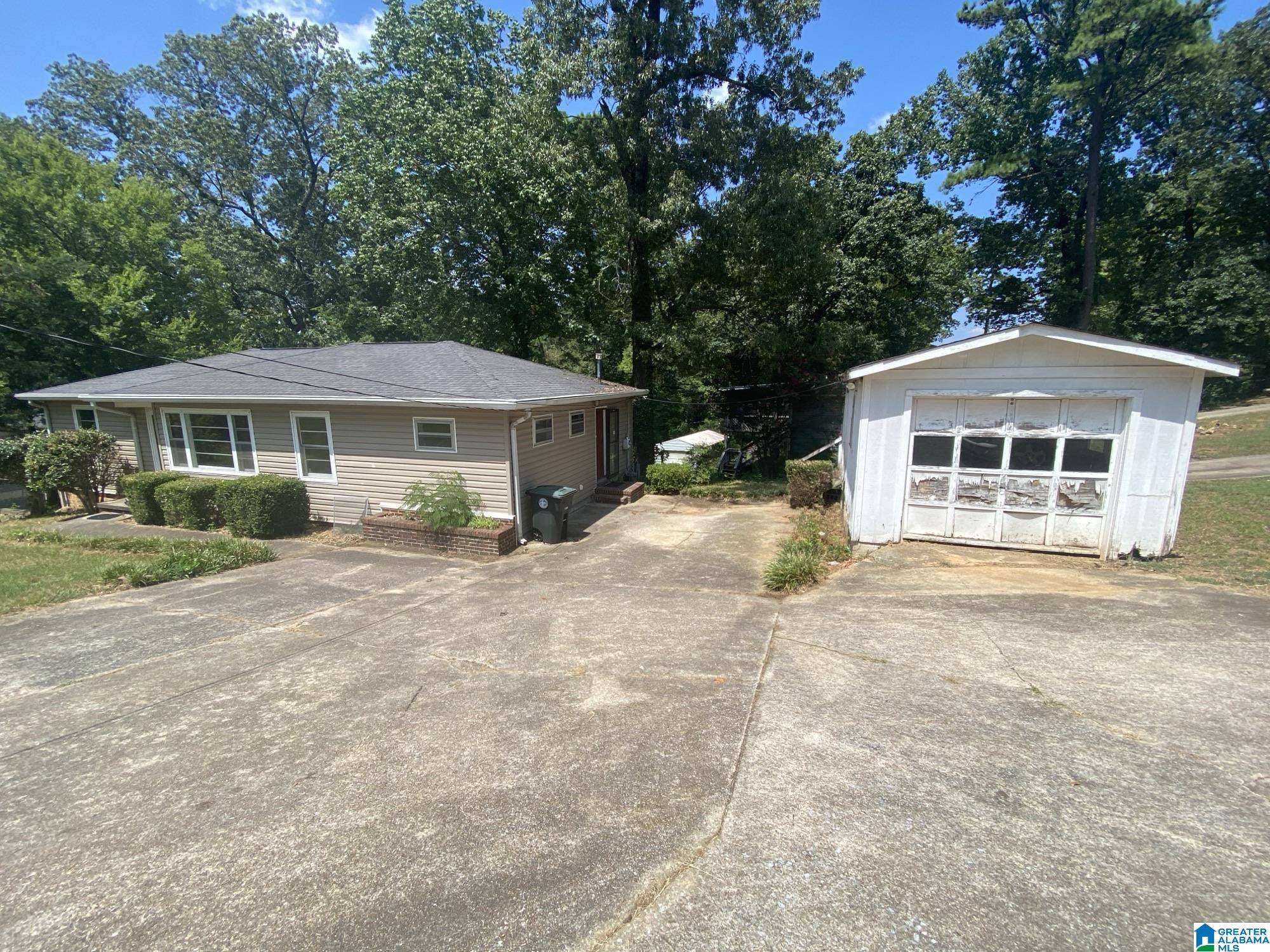 Birmingham, AL 35235,500 ROLLINGWOOD ROAD