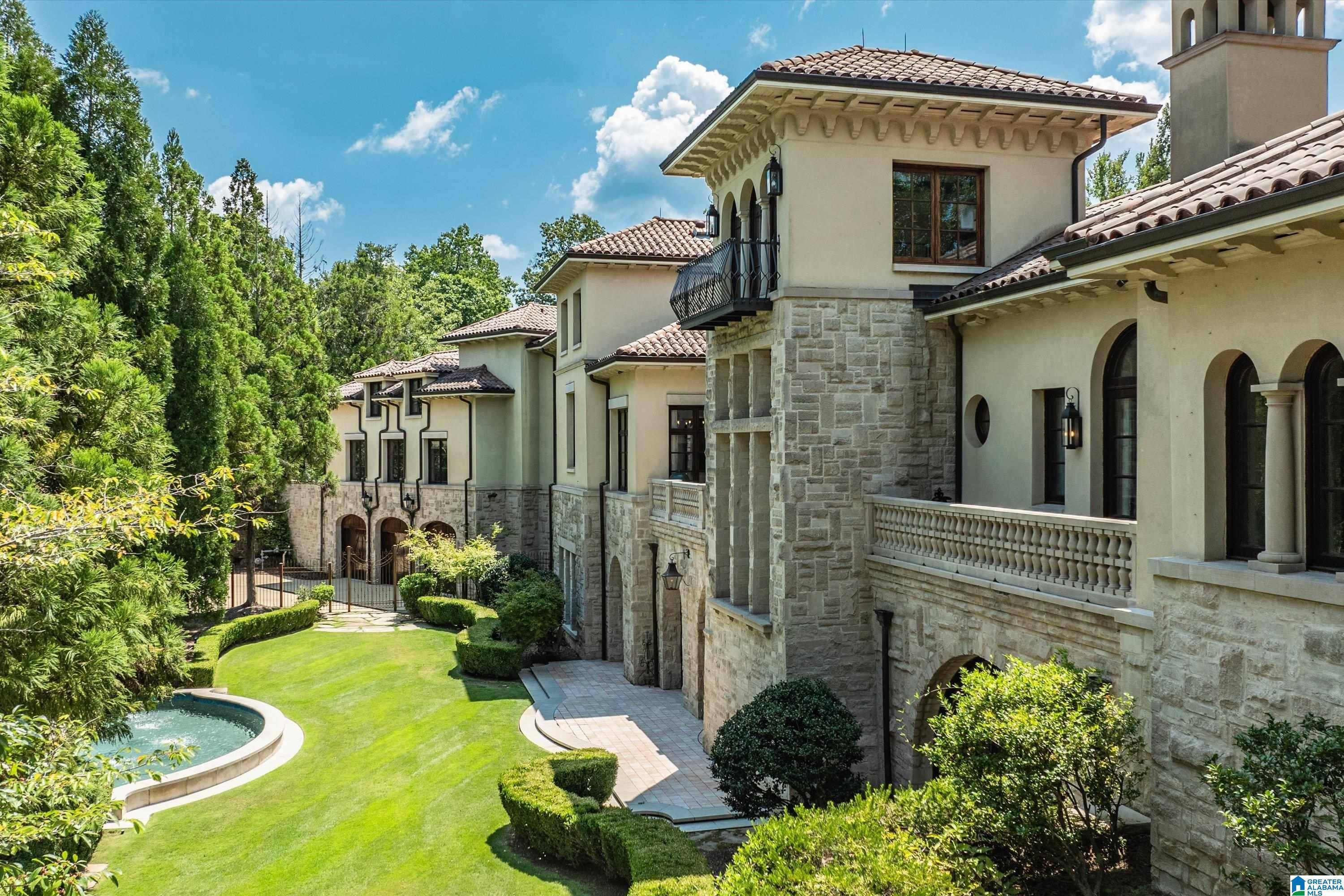 Vestavia Hills, AL 35242,7105 VALDERRAMA CIRCLE