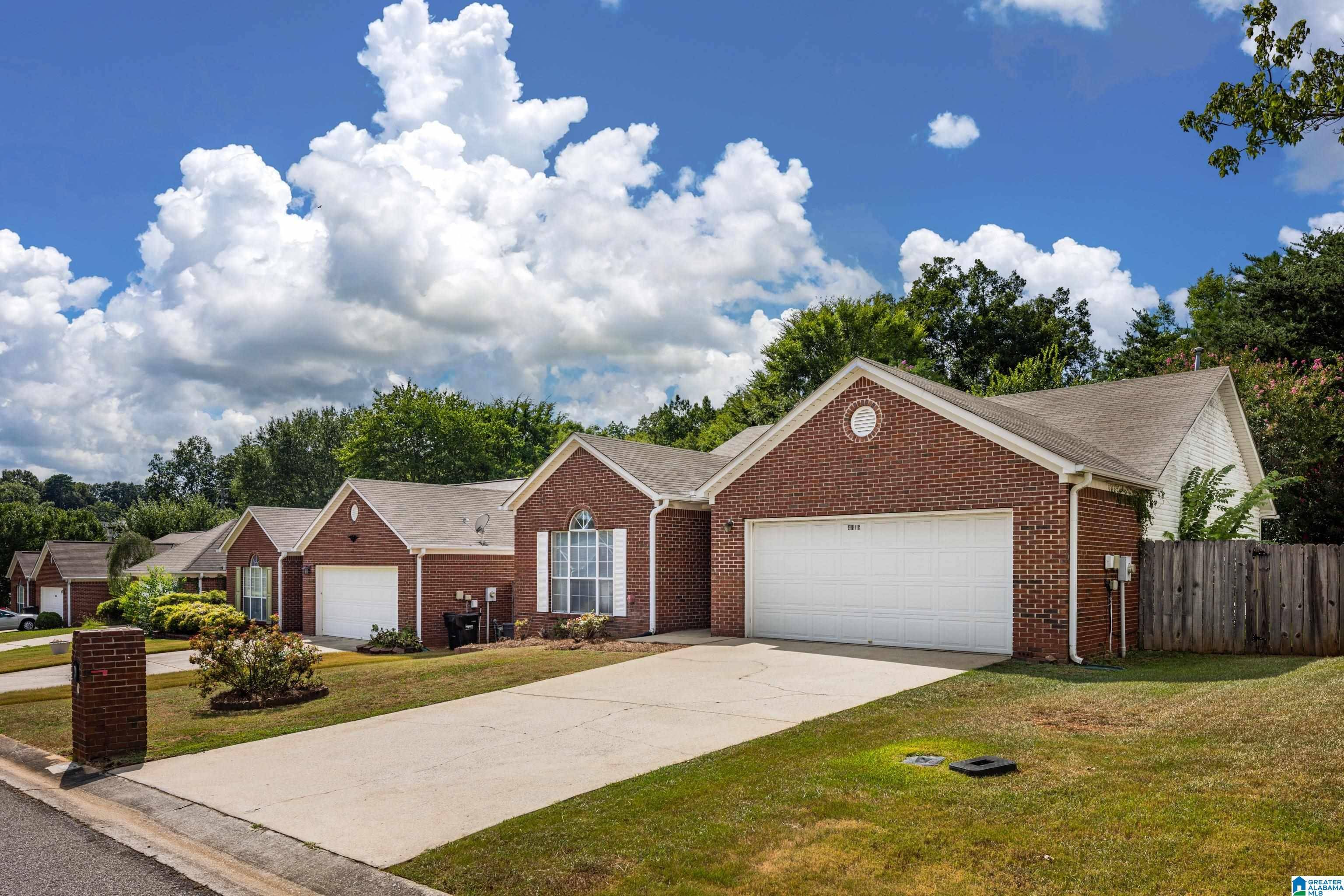 Birmingham, AL 35235,4316 PEBBLE GARDEN COURT