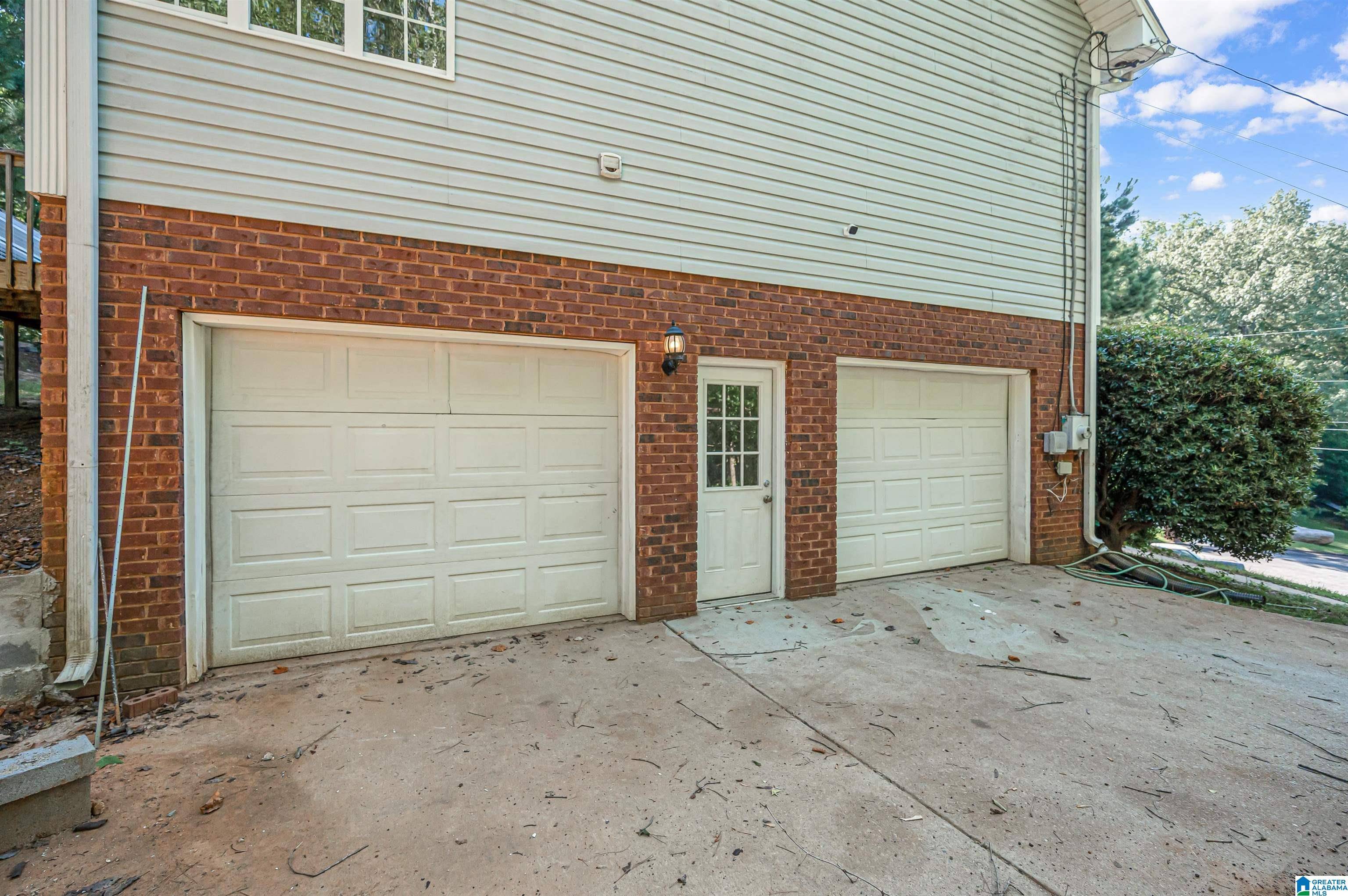 Pinson, AL 35126,6324 CLAYSTONE LANE